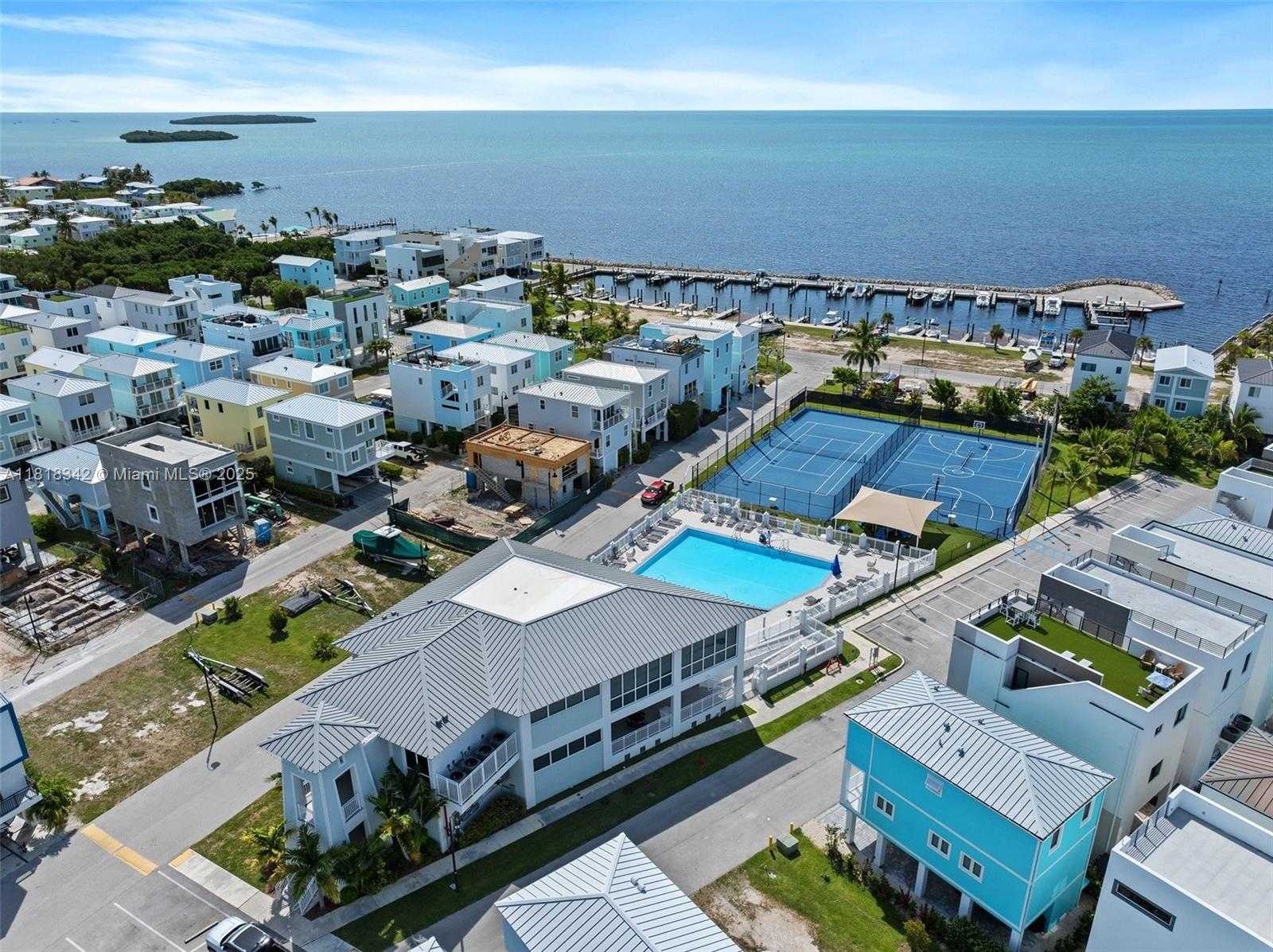 Small Image of 94825 OVERSEAS HWY #185, Key Largo Number 42
