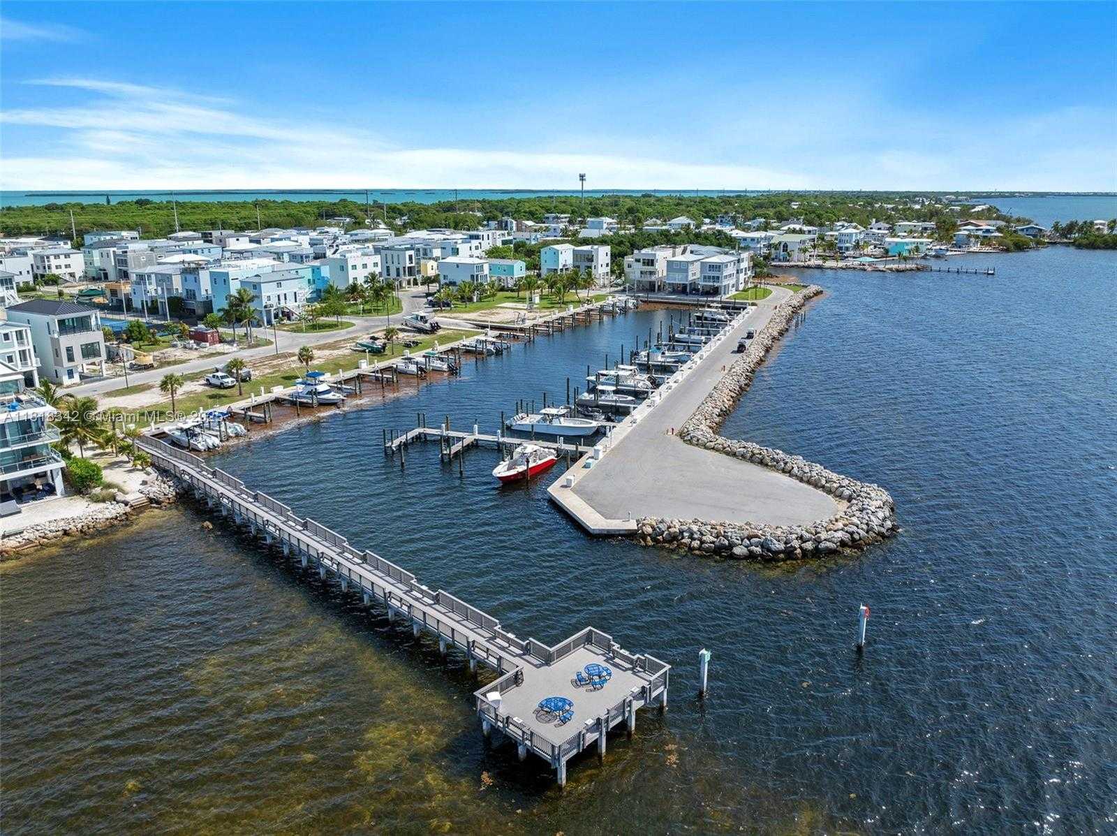 Small Image of 94825 OVERSEAS HWY #185, Key Largo Number 53
