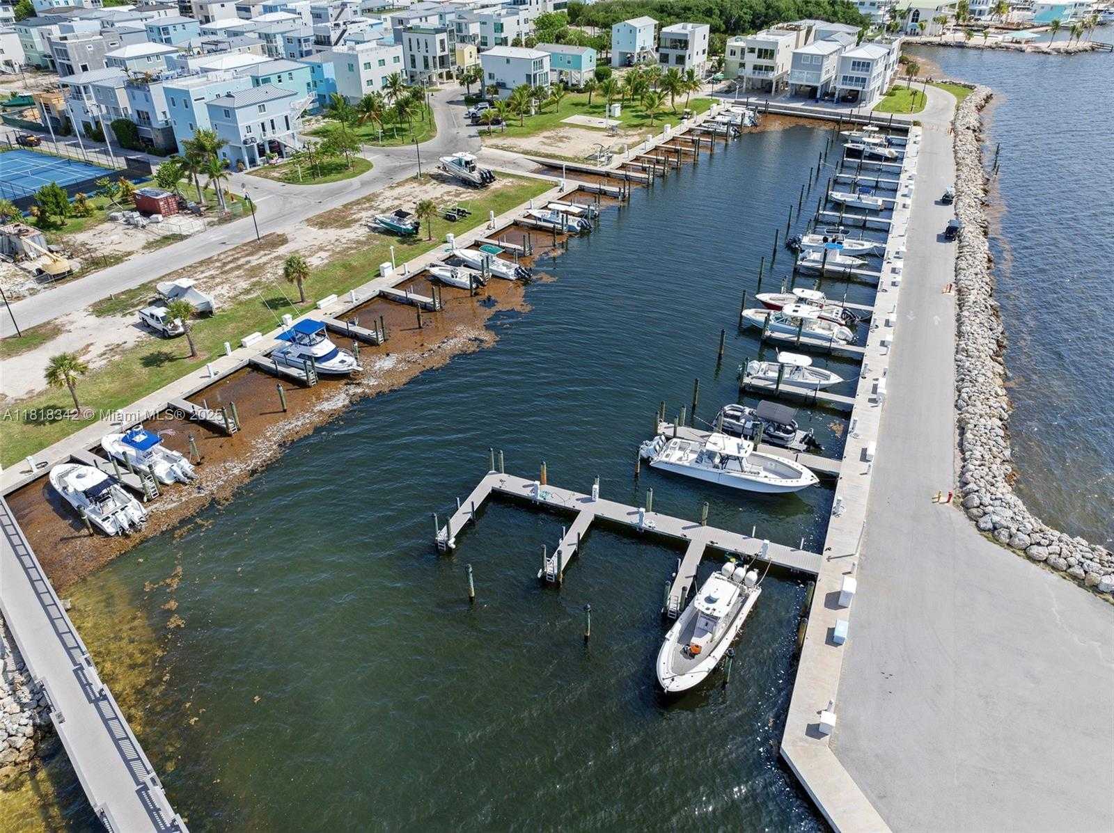 Small Image of 94825 OVERSEAS HWY #185, Key Largo Number 54