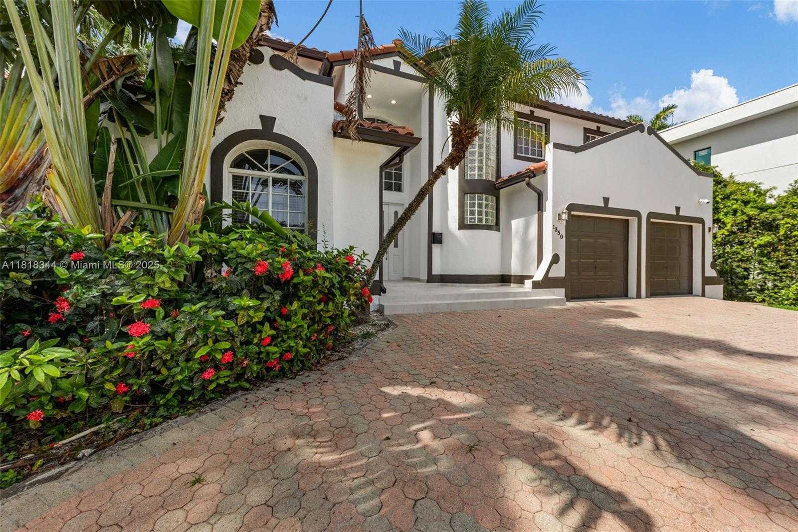 Small Image of 1350 HOLLYWOOD BLVD, Hollywood Number 3