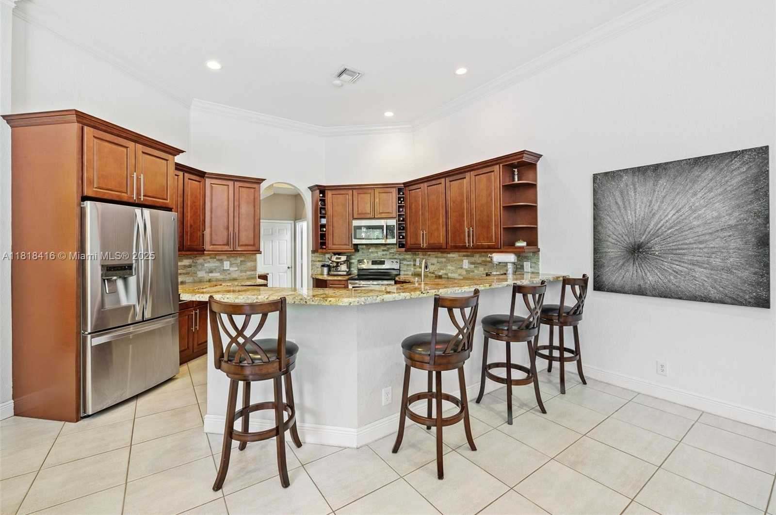 Small Image of 2510 JARDIN DR, Weston Number 10