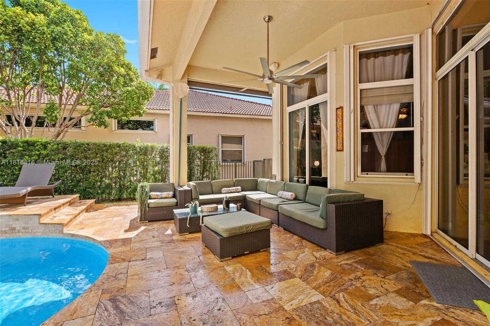 Small Image of 2510 JARDIN DR, Weston Number 39