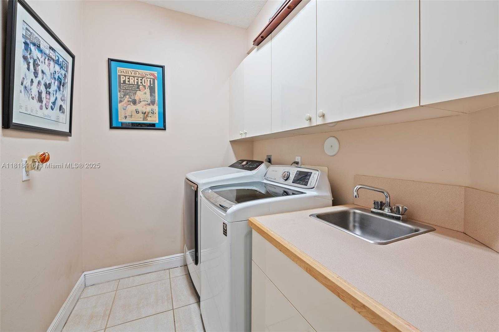 Small Image of 2510 JARDIN DR, Weston Number 42