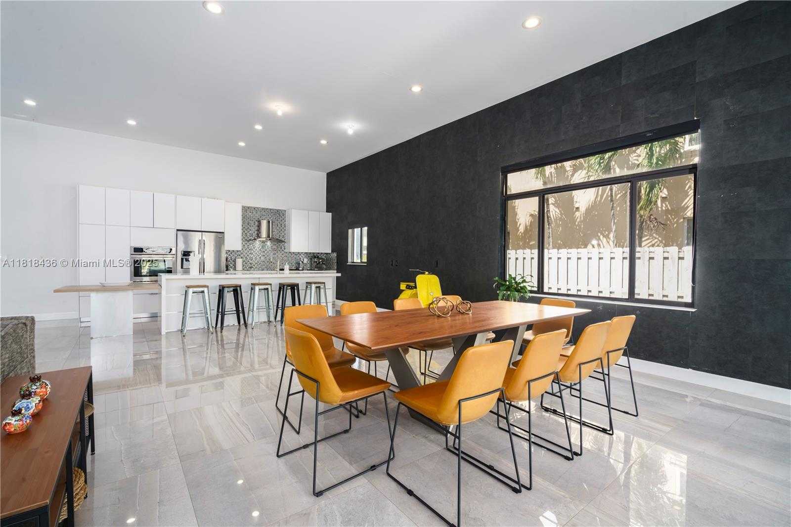 Small Image of 4484 SOUTH WEST 26TH AVE, Dania Beach Number 8