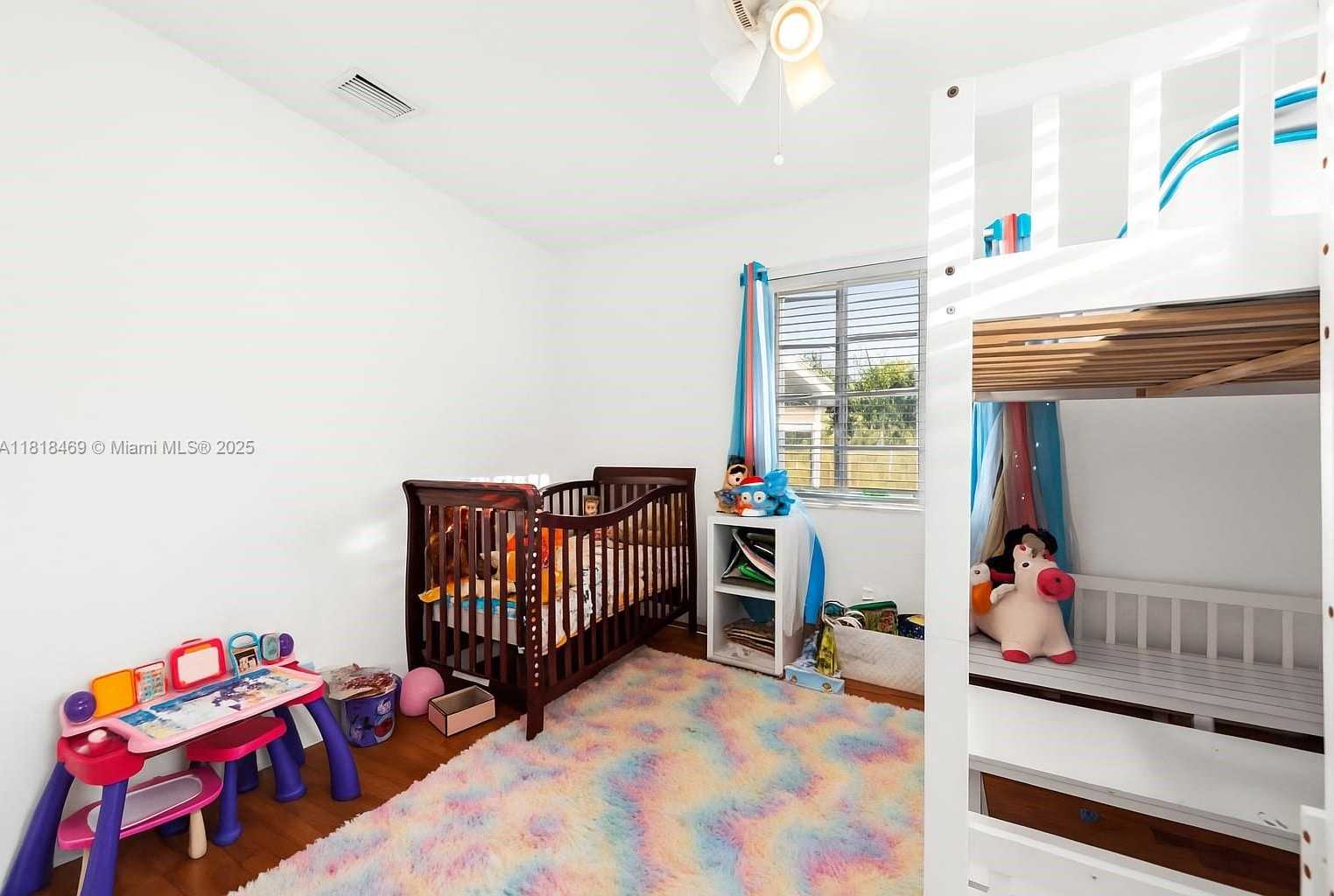 Small Image of 1545 NORMANDY DR, Miami Beach Number 12