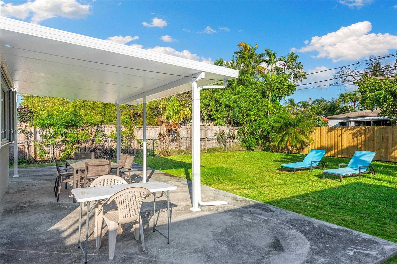 Small Image of 1545 NORMANDY DR, Miami Beach Number 34