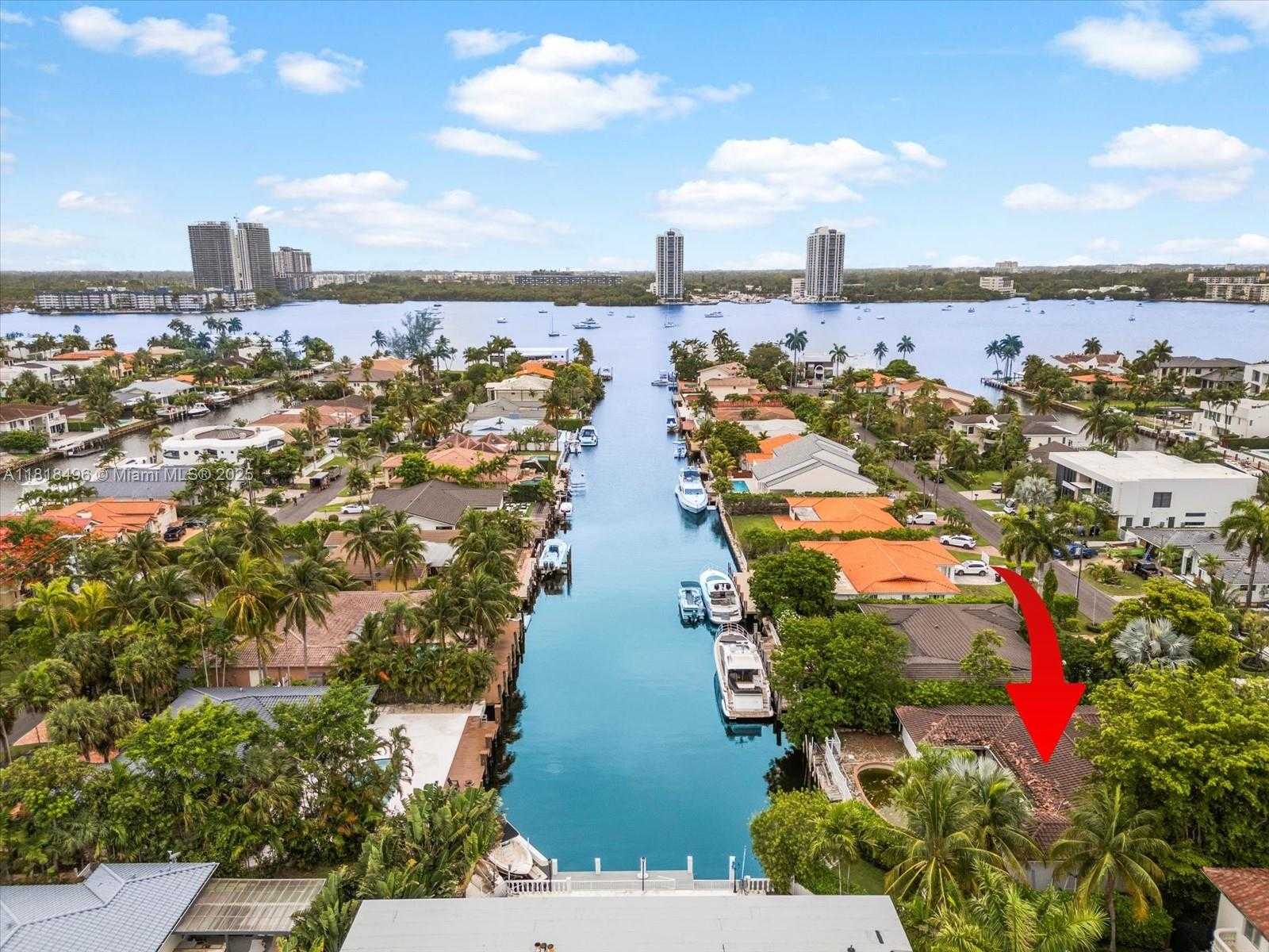 Small Image of 3446 NORTH EAST 168TH ST, North Miami Beach Number 3