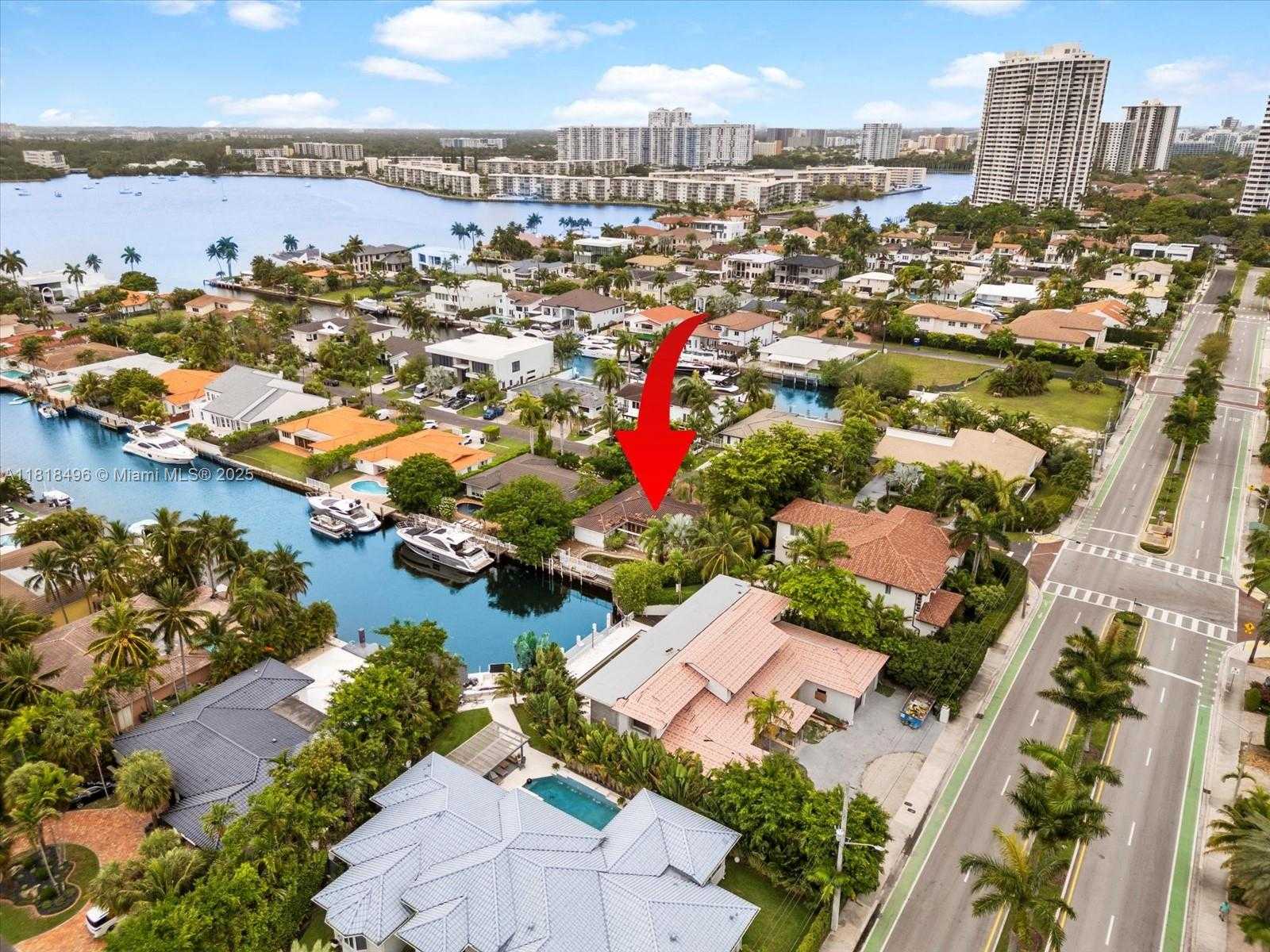 Small Image of 3446 NORTH EAST 168TH ST, North Miami Beach Number 5