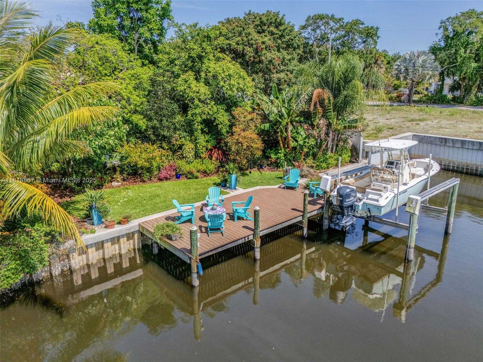 Small Image of 12831 INSHORE DR, Palm Beach Gardens Number 3