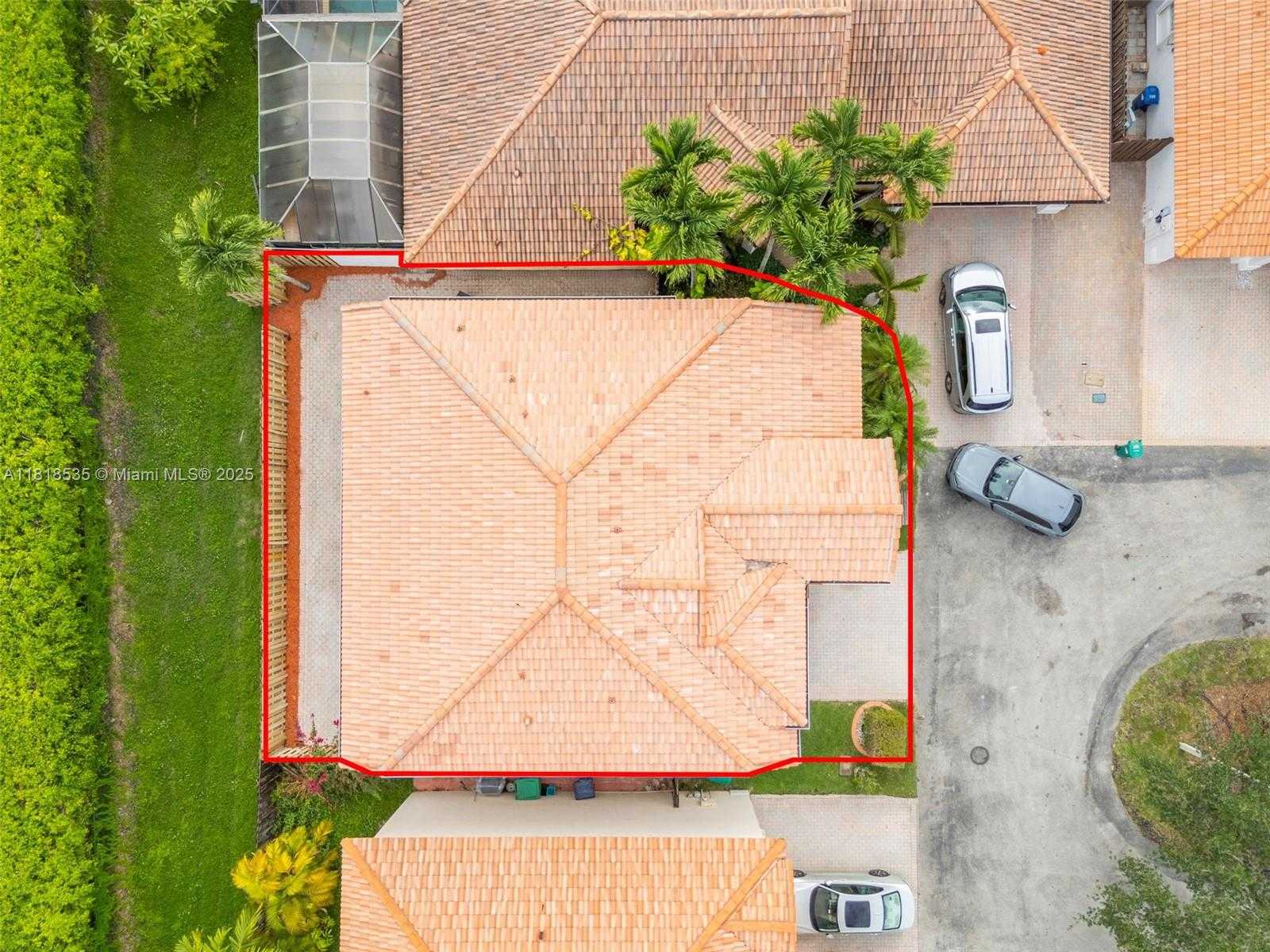 Small Image of 11244 NORTH WEST 58TH TER, Doral Number 27