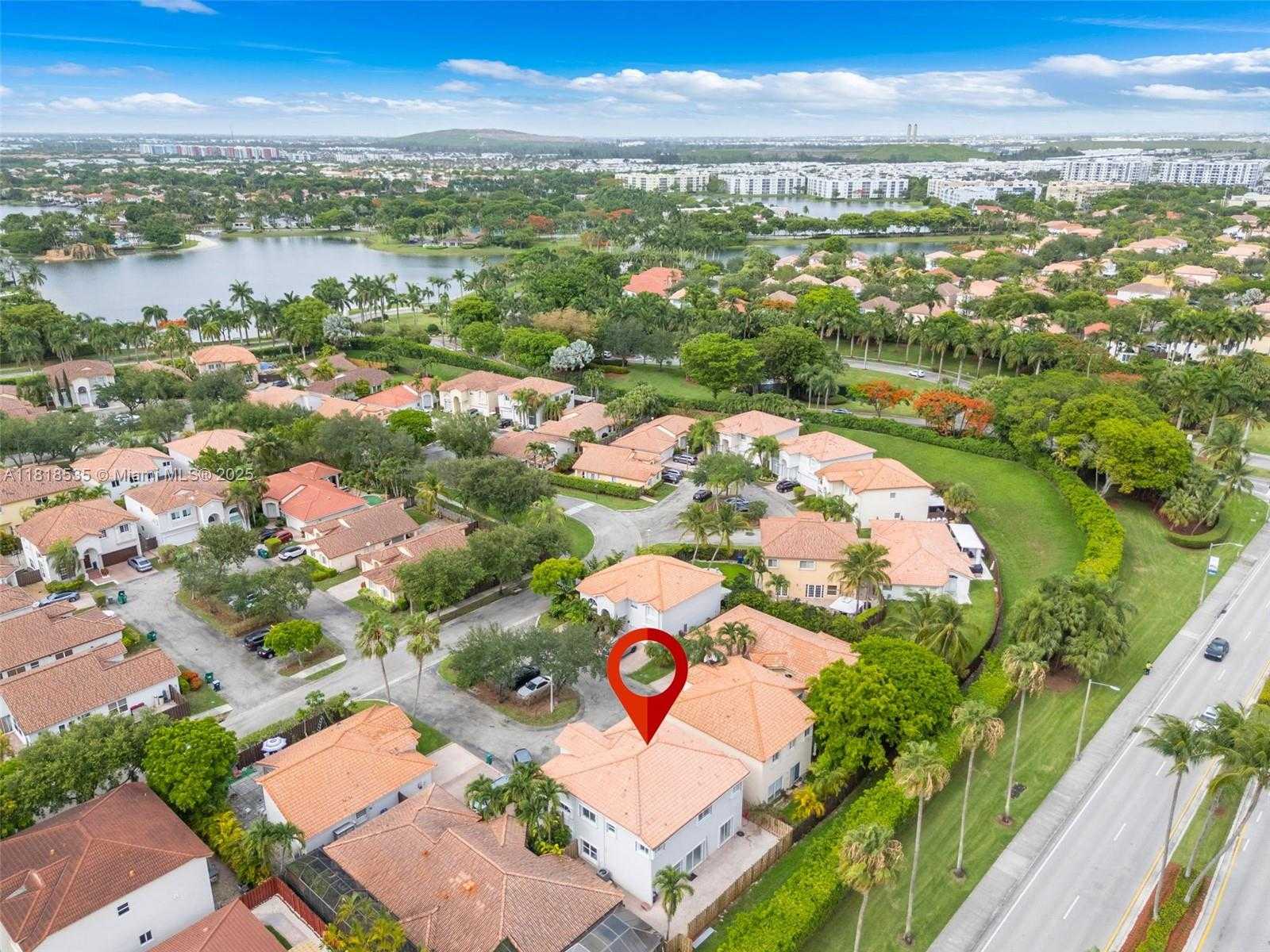 Small Image of 11244 NORTH WEST 58TH TER, Doral Number 29