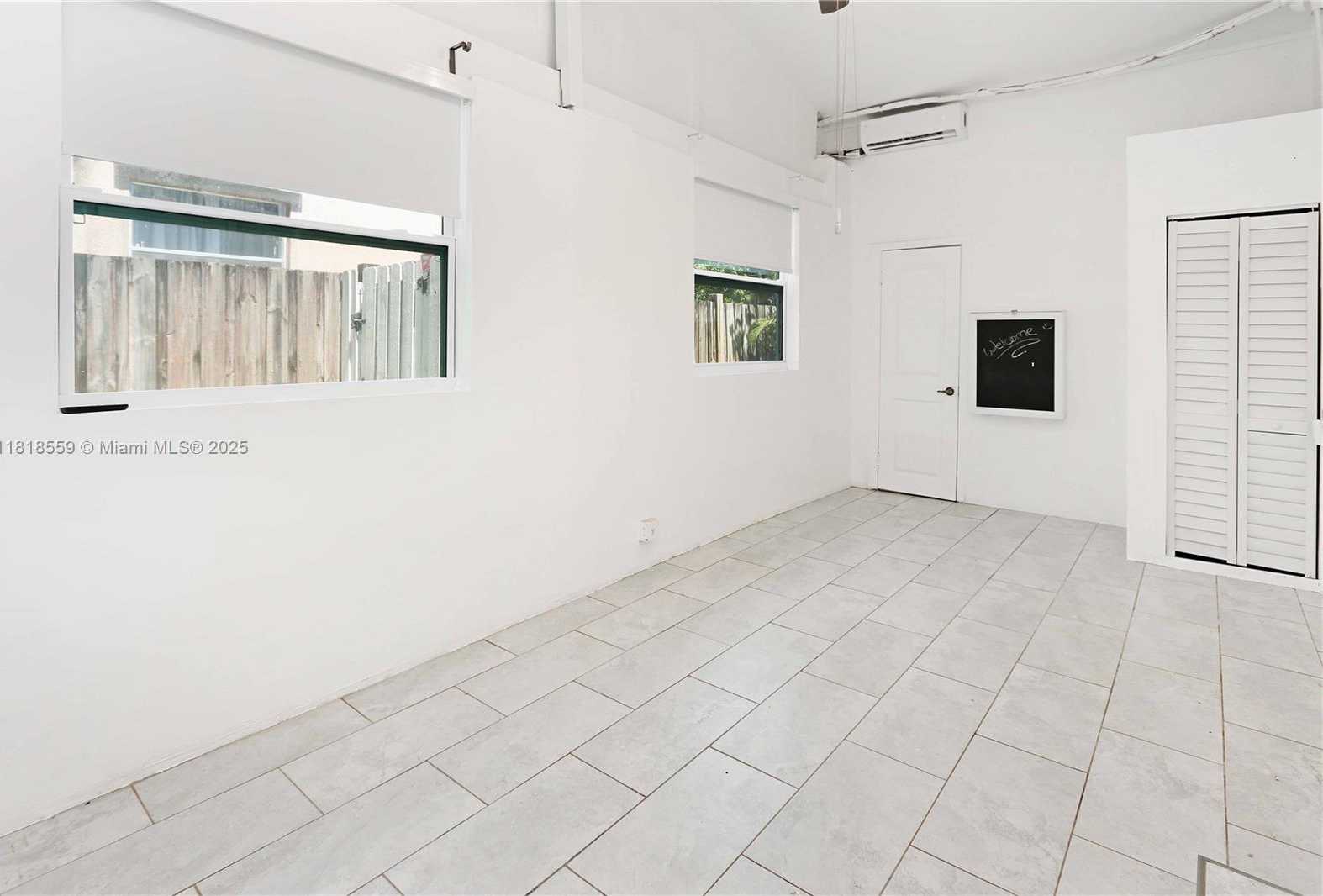 Small Image of 1501 FLETCHER ST, Hollywood Number 33