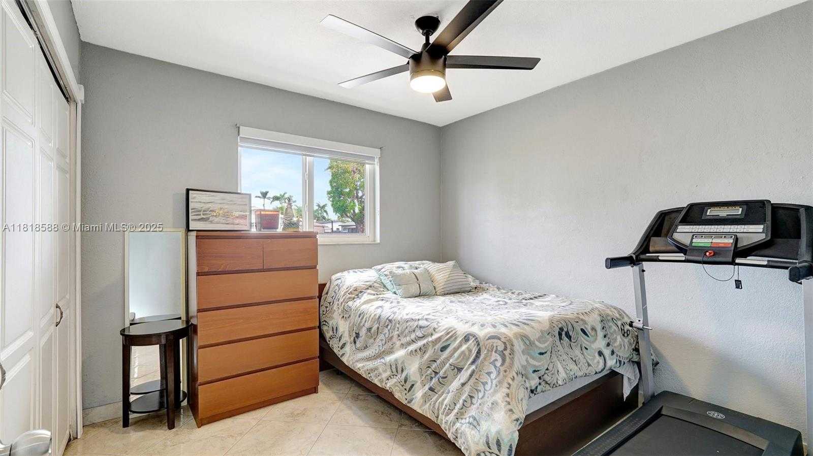 Small Image of 8540 NORTH WEST 182ND ST, Hialeah Number 19