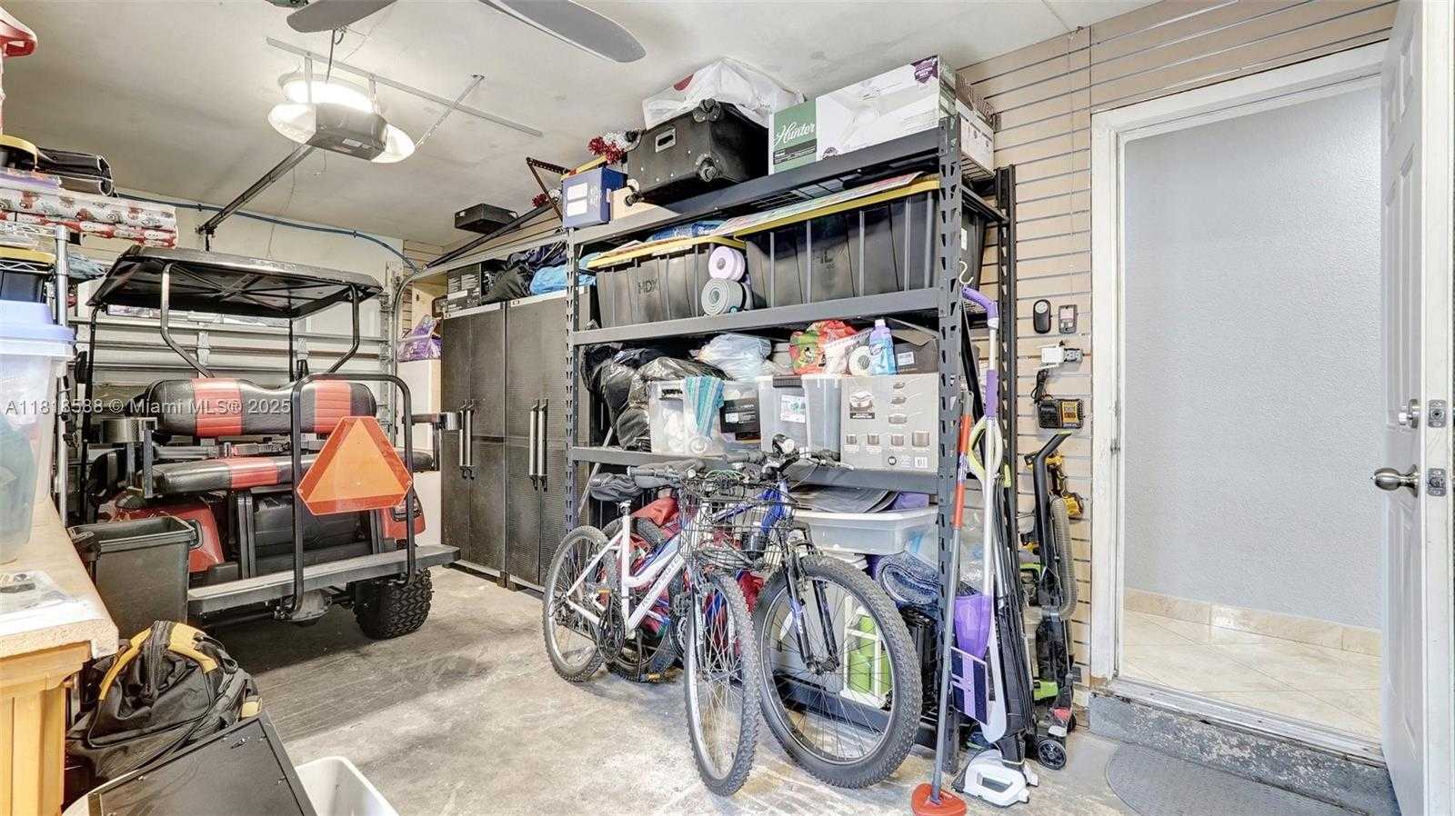 Small Image of 8540 NORTH WEST 182ND ST, Hialeah Number 32