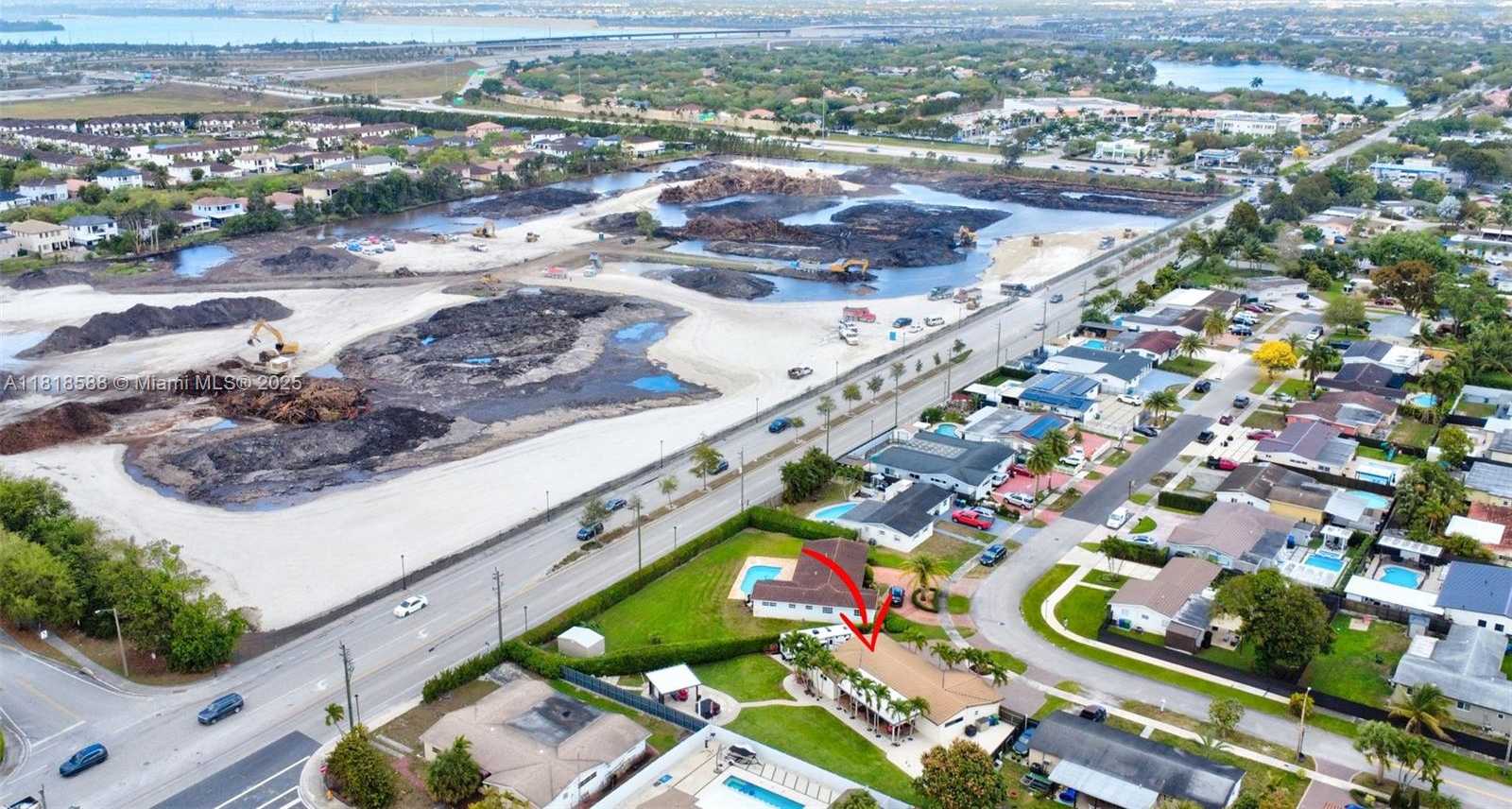 Small Image of 8540 NORTH WEST 182ND ST, Hialeah Number 57