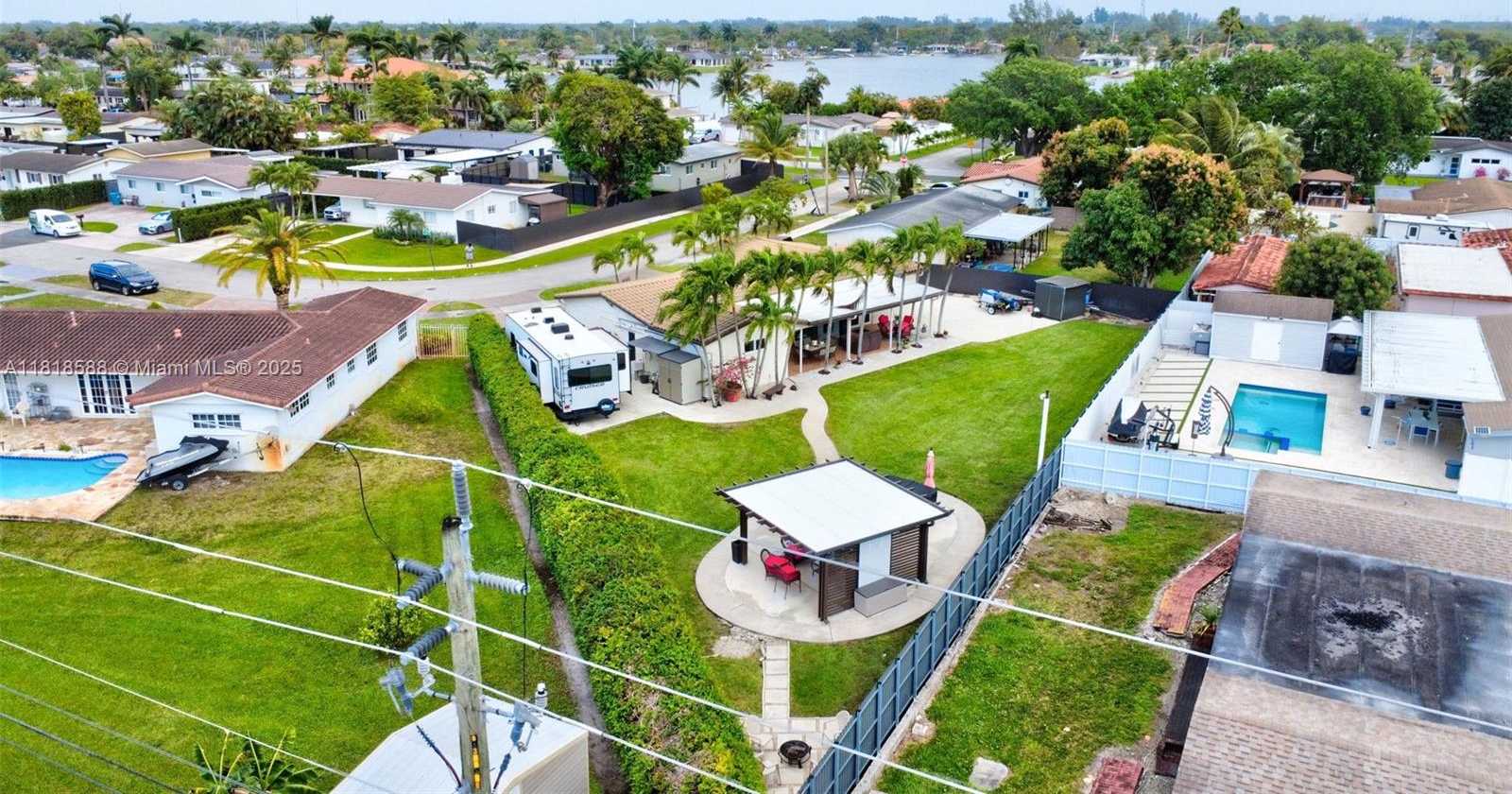 Small Image of 8540 NORTH WEST 182ND ST, Hialeah Number 62