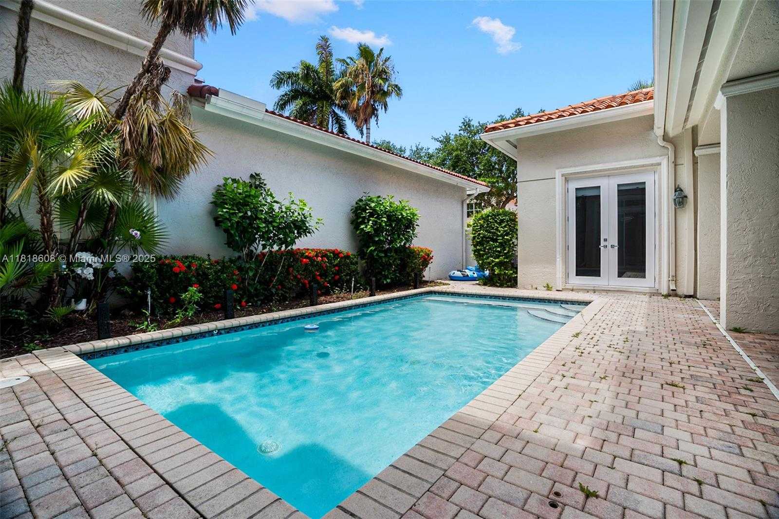 Small Image of 1580 SHORELINE WAY, Hollywood Number 14