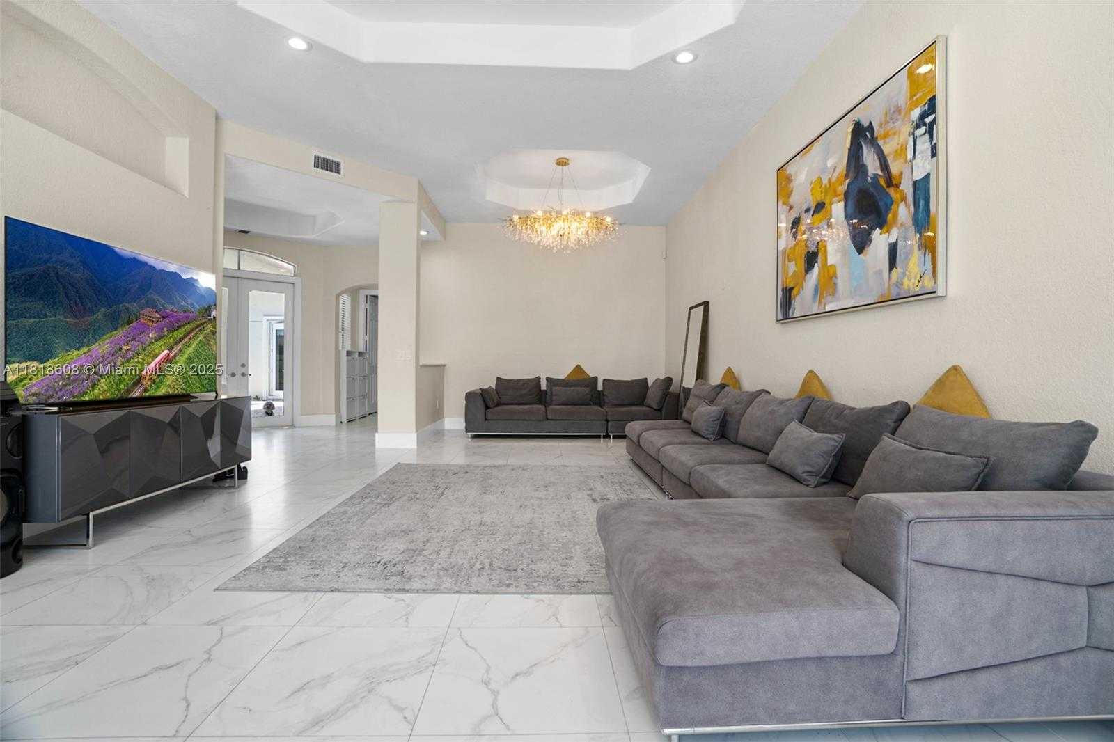 Small Image of 1580 SHORELINE WAY, Hollywood Number 20