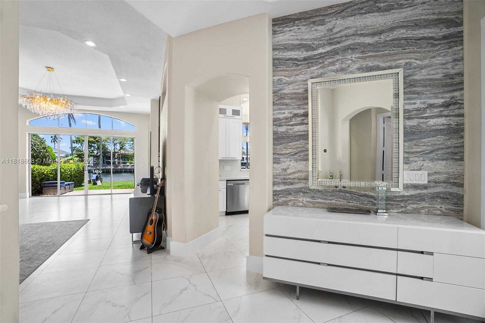 Small Image of 1580 SHORELINE WAY, Hollywood Number 24