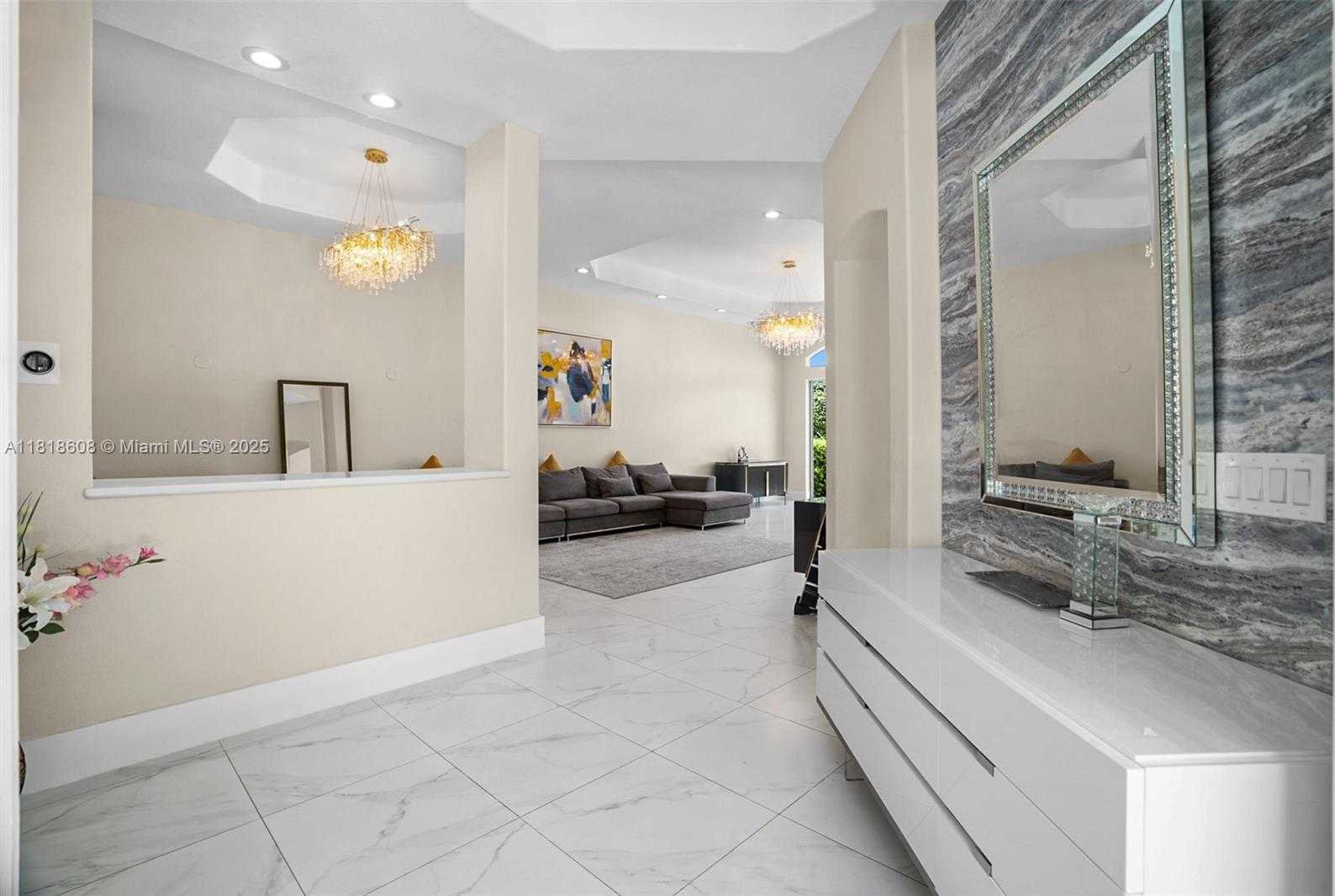 Small Image of 1580 SHORELINE WAY, Hollywood Number 37