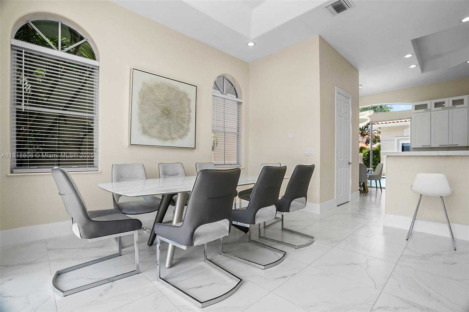 Small Image of 1580 SHORELINE WAY, Hollywood Number 38