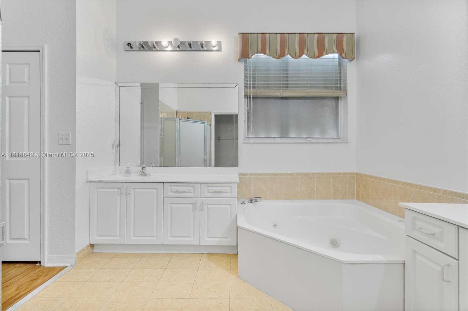Small Image of 13148 SOUTH WEST 23RD ST, Miramar Number 16