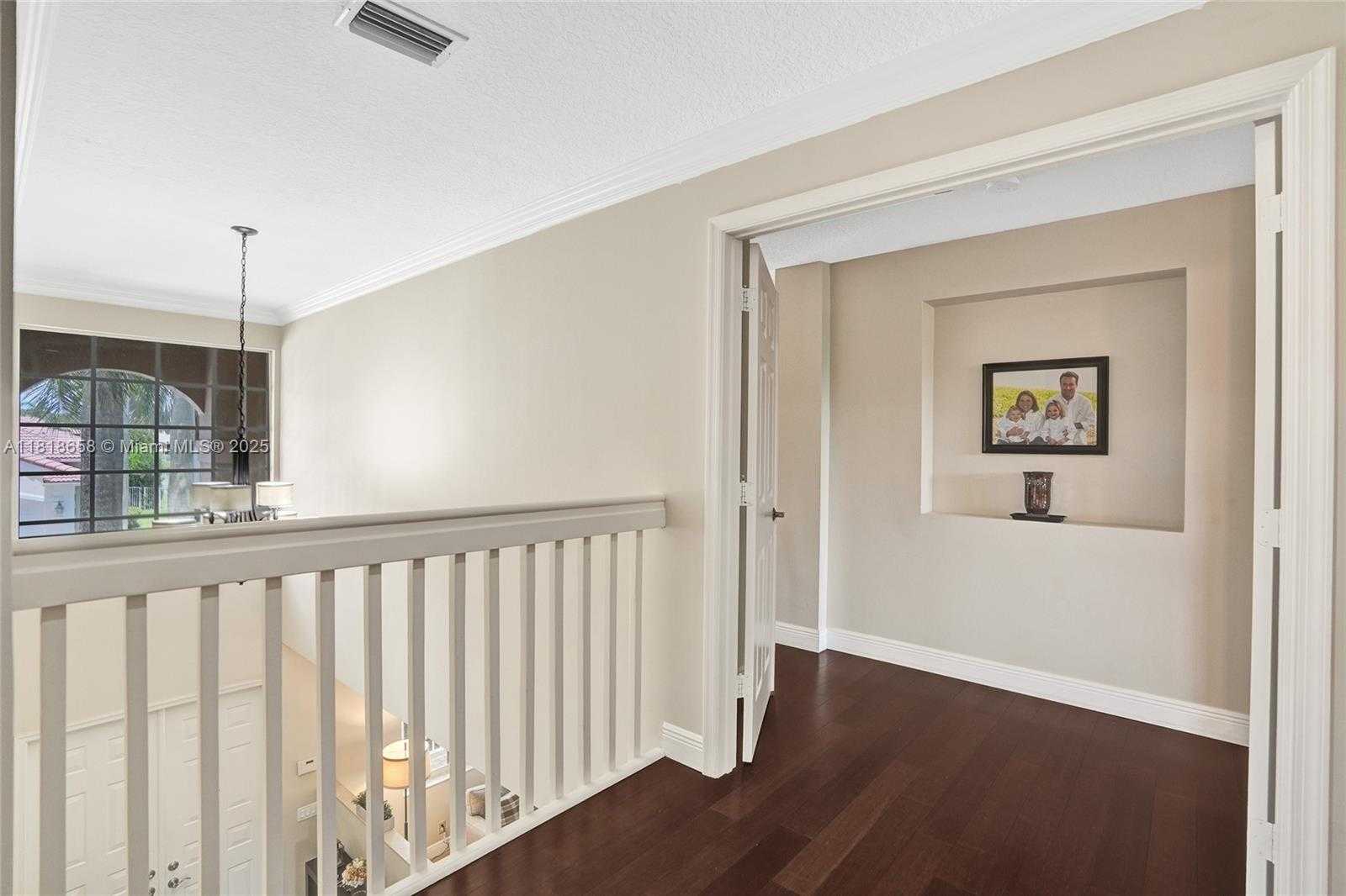 Small Image of 2509 HUNTERS RUN WAY, Weston Number 13