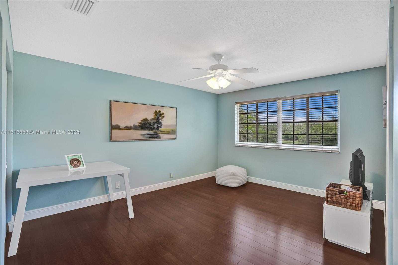 Small Image of 2509 HUNTERS RUN WAY, Weston Number 21