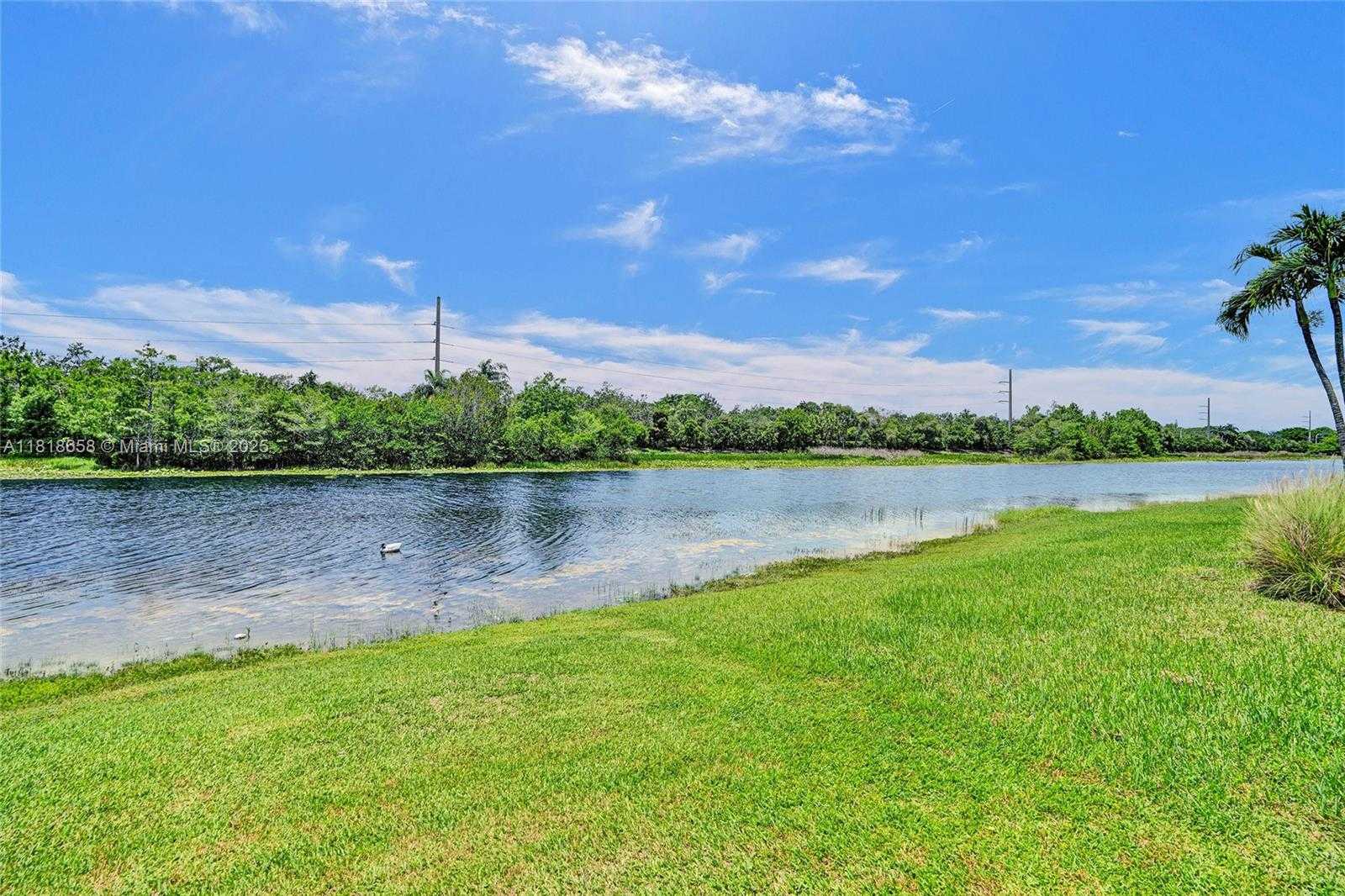Small Image of 2509 HUNTERS RUN WAY, Weston Number 35