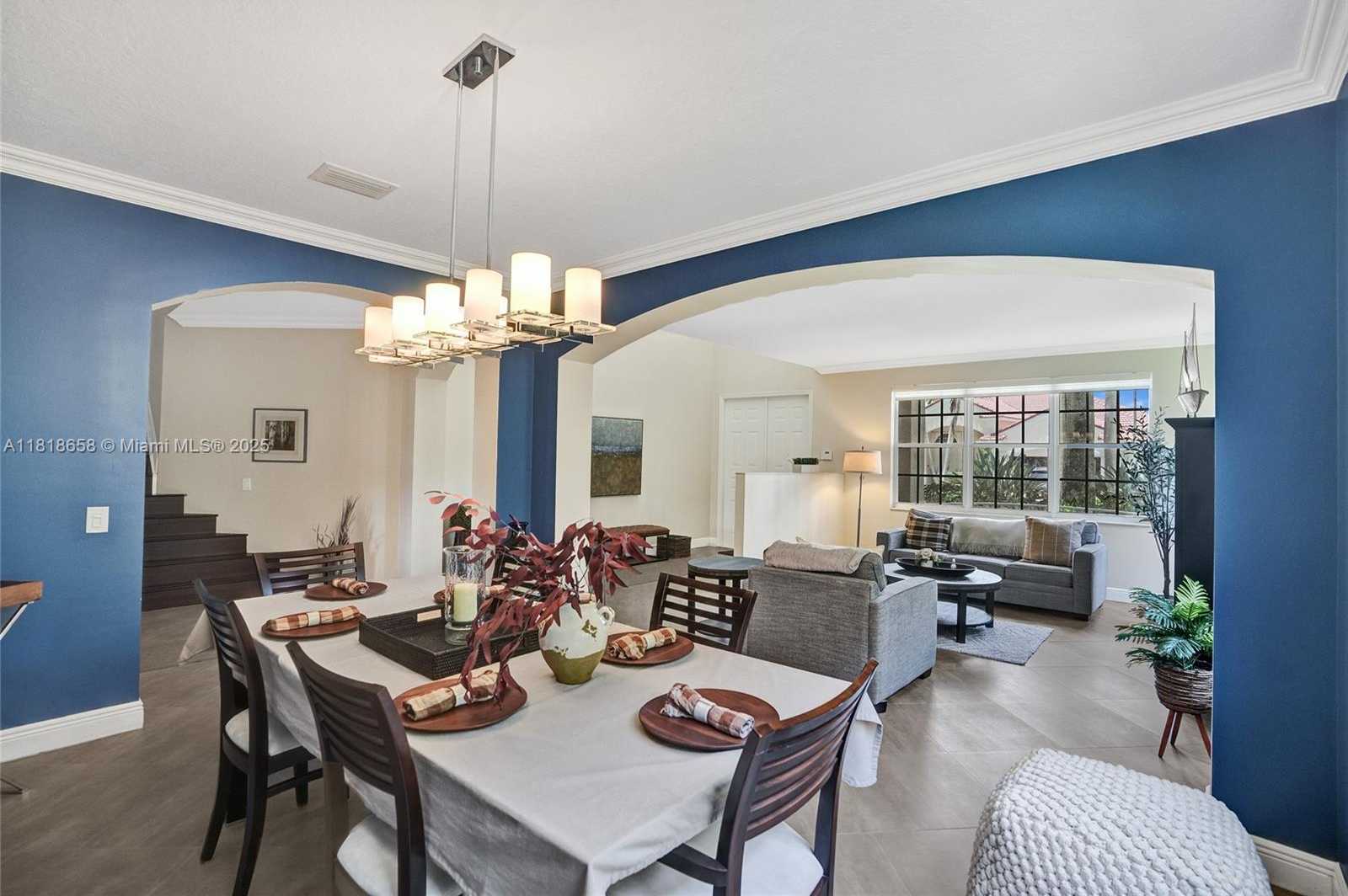 Small Image of 2509 HUNTERS RUN WAY, Weston Number 6