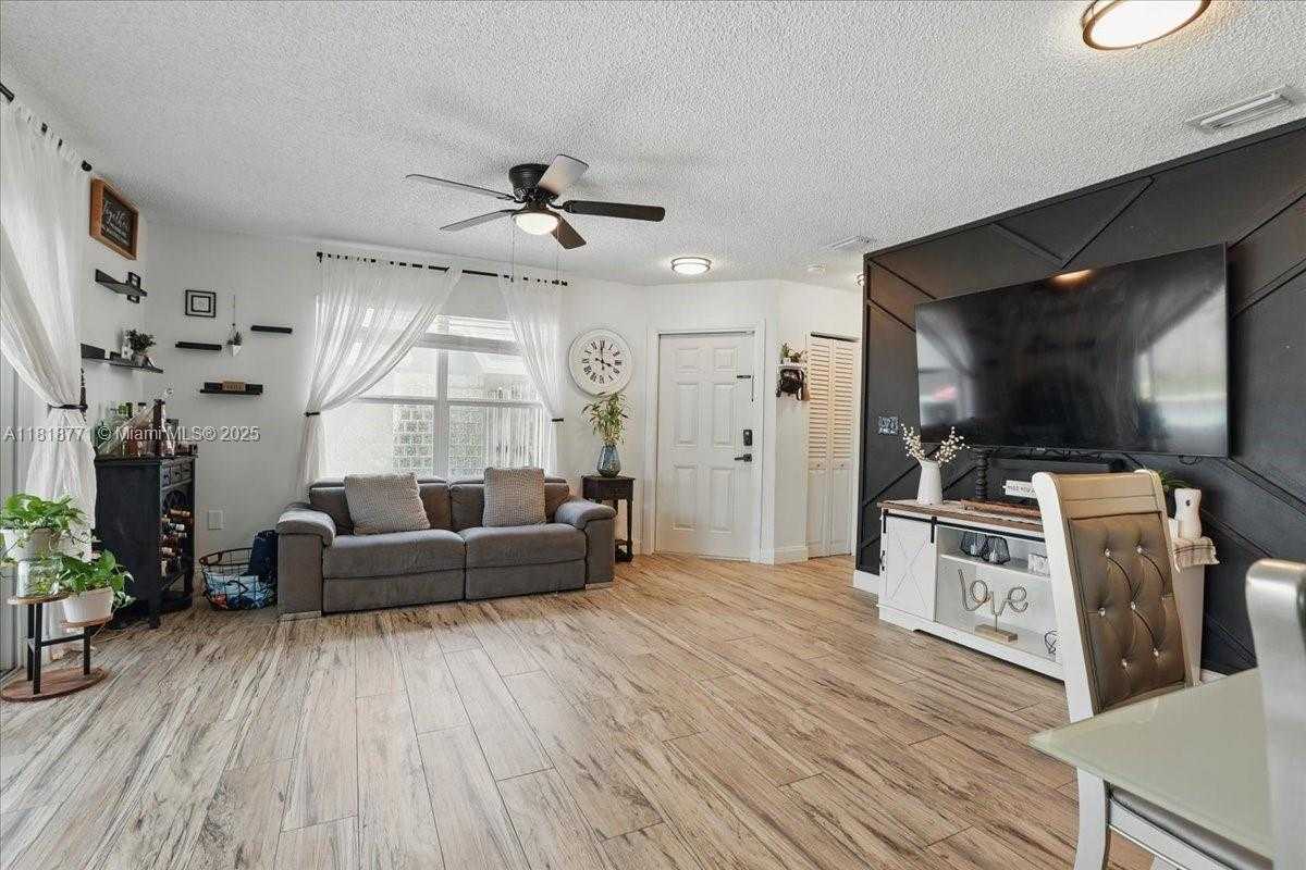 Small Image of 5874 SOUTH WEST 97TH TER, Cooper City Number 10