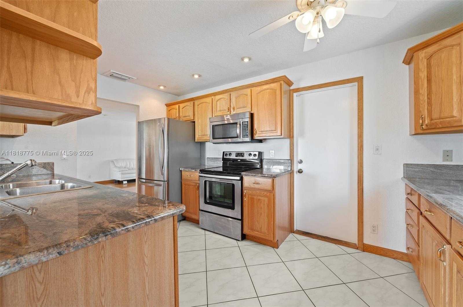Small Image of 1081 NORTH WEST 89TH AVE, Plantation Number 13