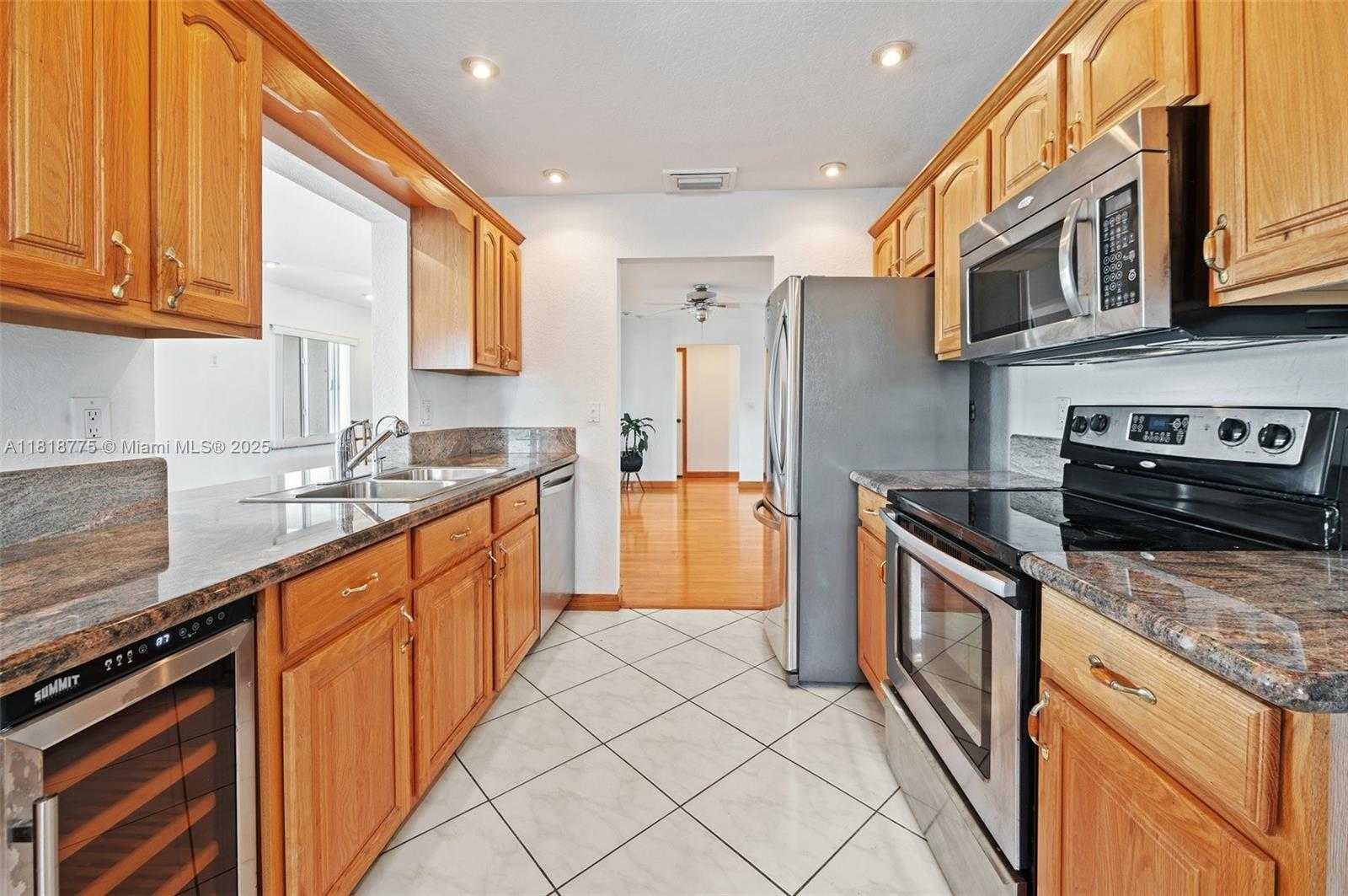 Small Image of 1081 NORTH WEST 89TH AVE, Plantation Number 14