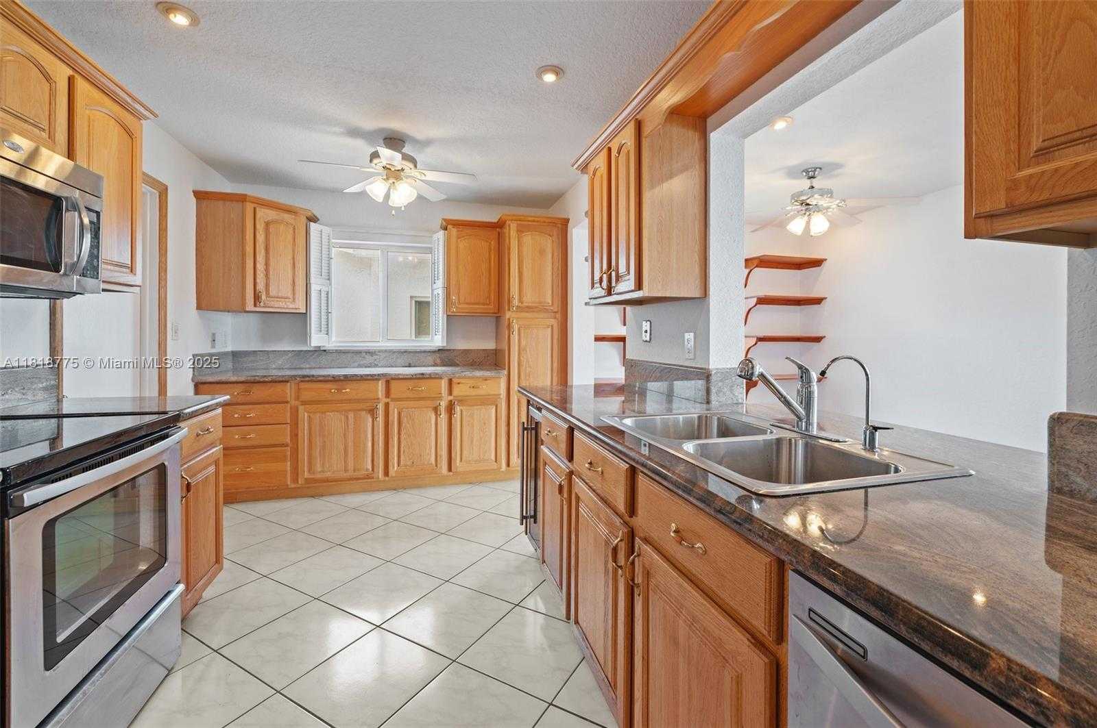 Small Image of 1081 NORTH WEST 89TH AVE, Plantation Number 15