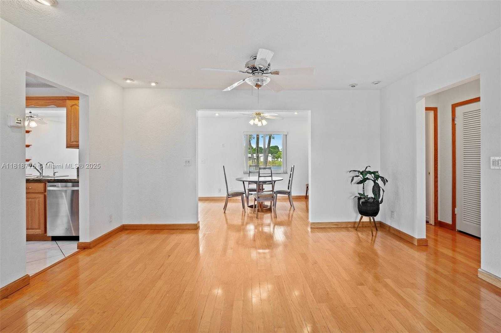 Small Image of 1081 NORTH WEST 89TH AVE, Plantation Number 9