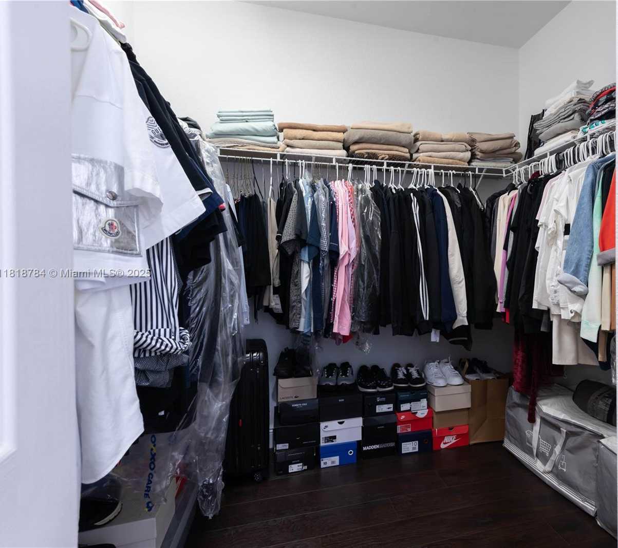 Small Image of 8885 NORTH WEST 100TH PL, Doral Number 28