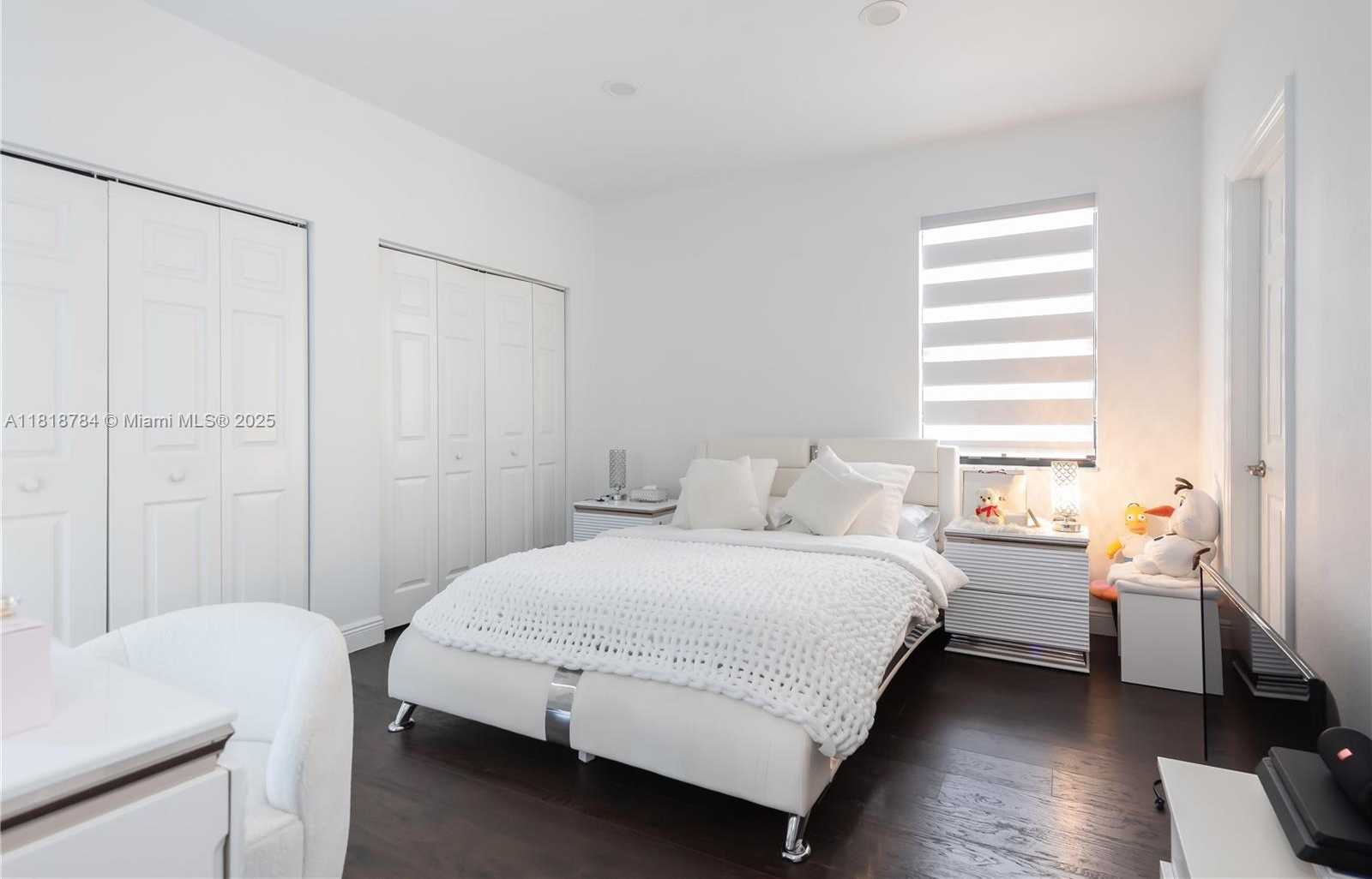 Small Image of 8885 NORTH WEST 100TH PL, Doral Number 31