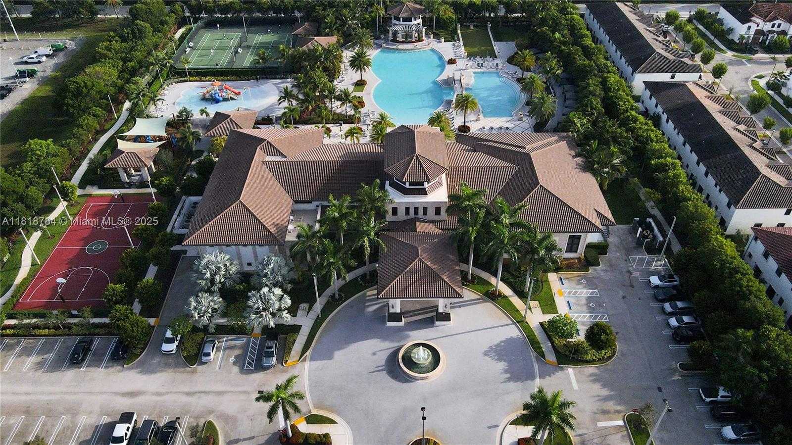 Small Image of 8885 NORTH WEST 100TH PL, Doral Number 46