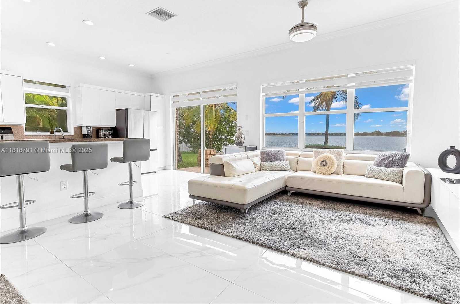 Small Image of 17018 SOUTH WEST 52ND CT, Miramar Number 12