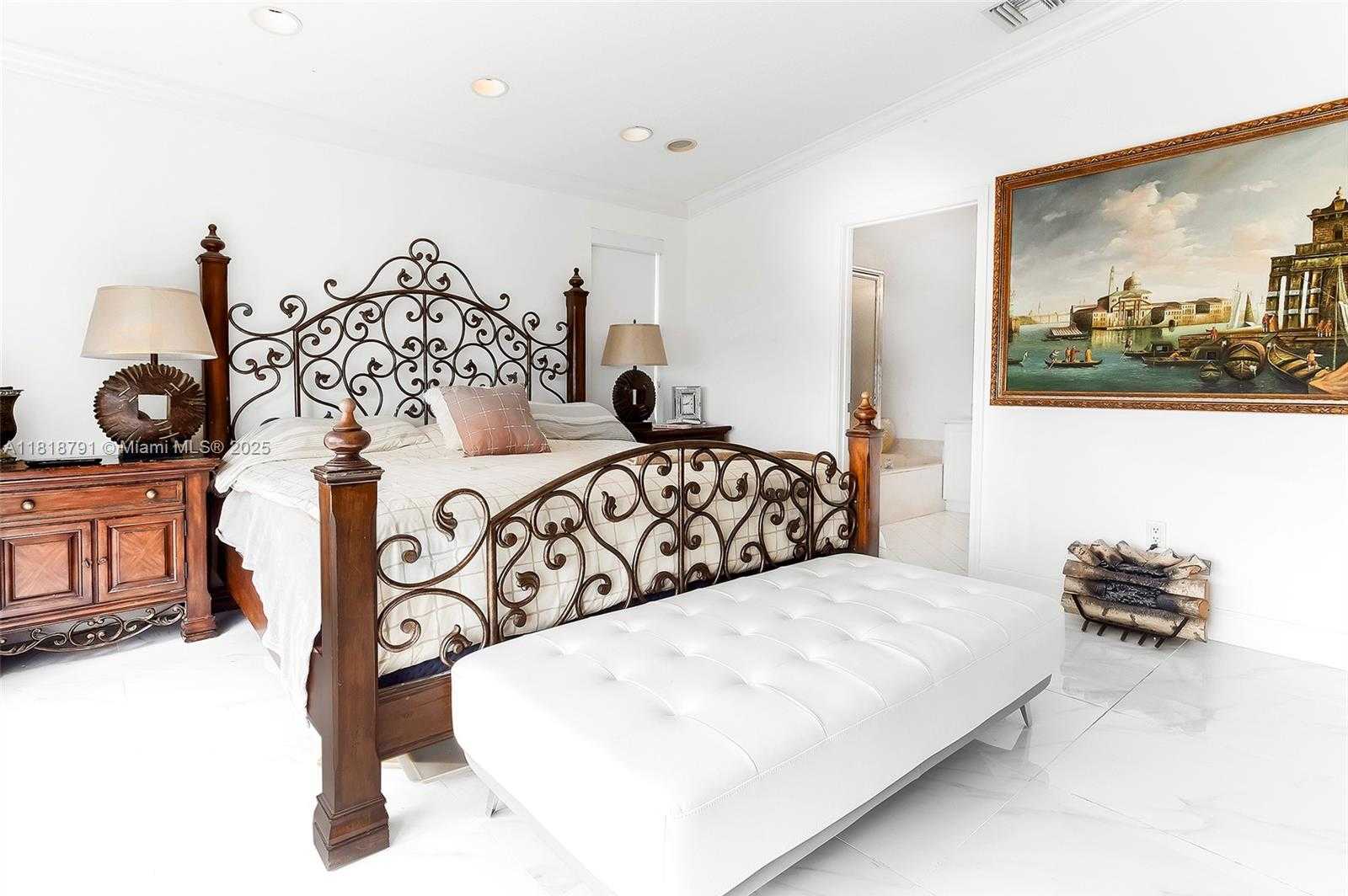 Small Image of 17018 SOUTH WEST 52ND CT, Miramar Number 31