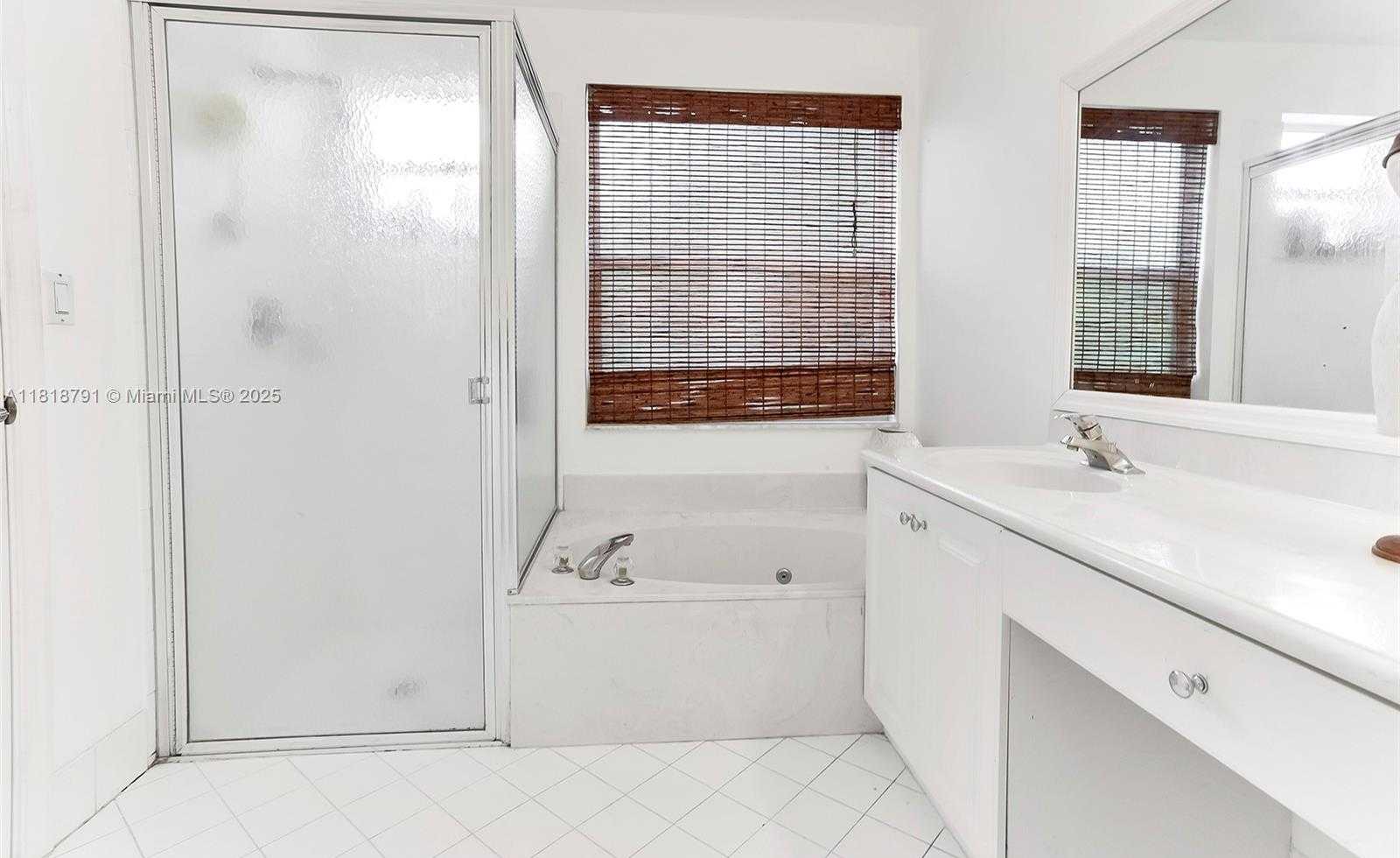 Small Image of 17018 SOUTH WEST 52ND CT, Miramar Number 33