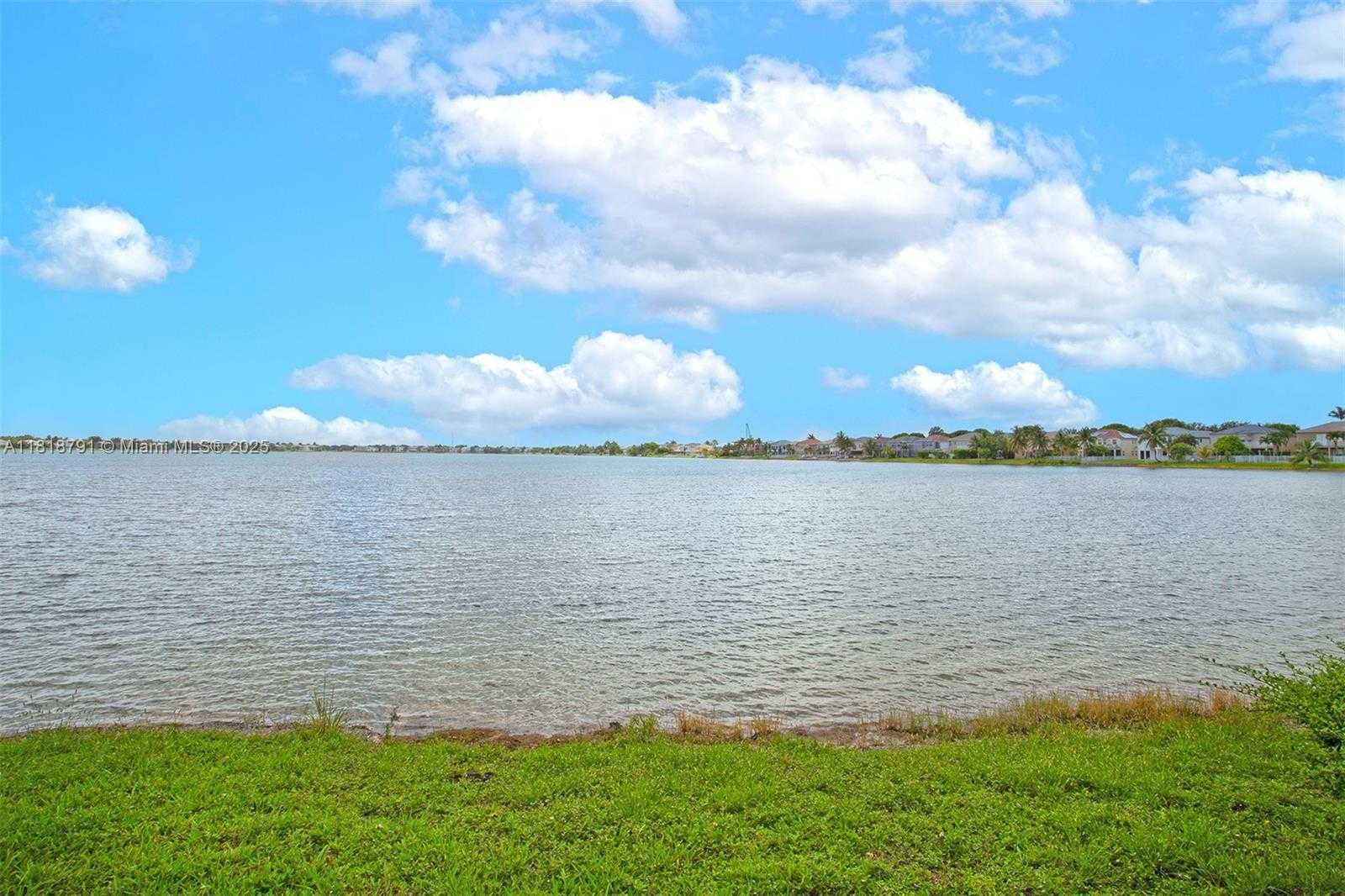 Small Image of 17018 SOUTH WEST 52ND CT, Miramar Number 40