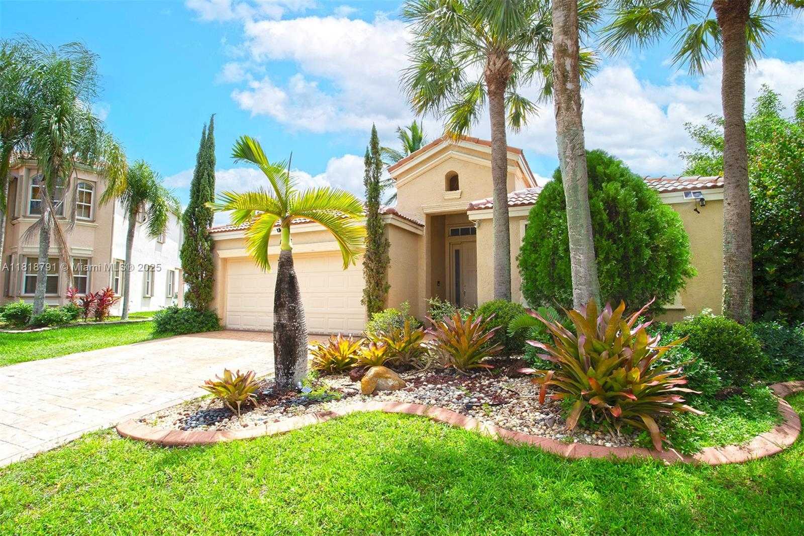 Small Image of 17018 SOUTH WEST 52ND CT, Miramar Number 45