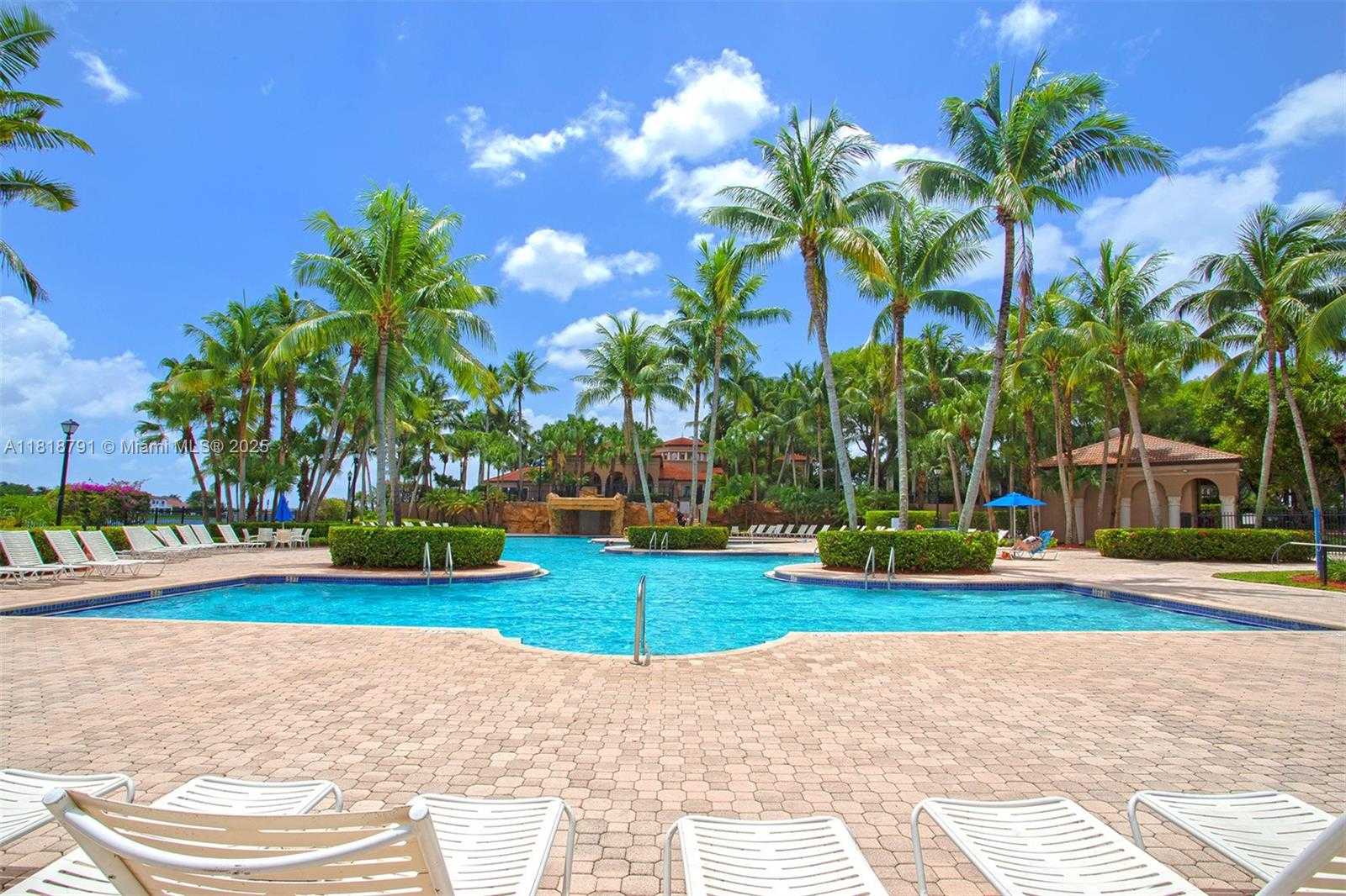 Small Image of 17018 SOUTH WEST 52ND CT, Miramar Number 50