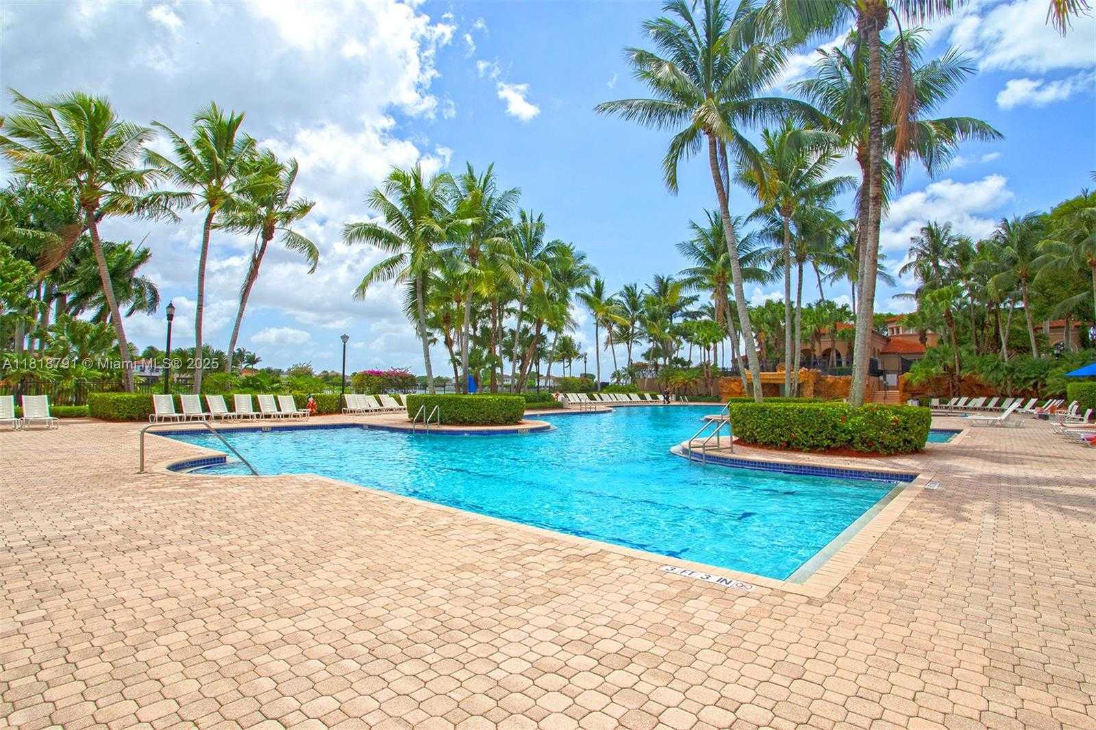 Small Image of 17018 SOUTH WEST 52ND CT, Miramar Number 51