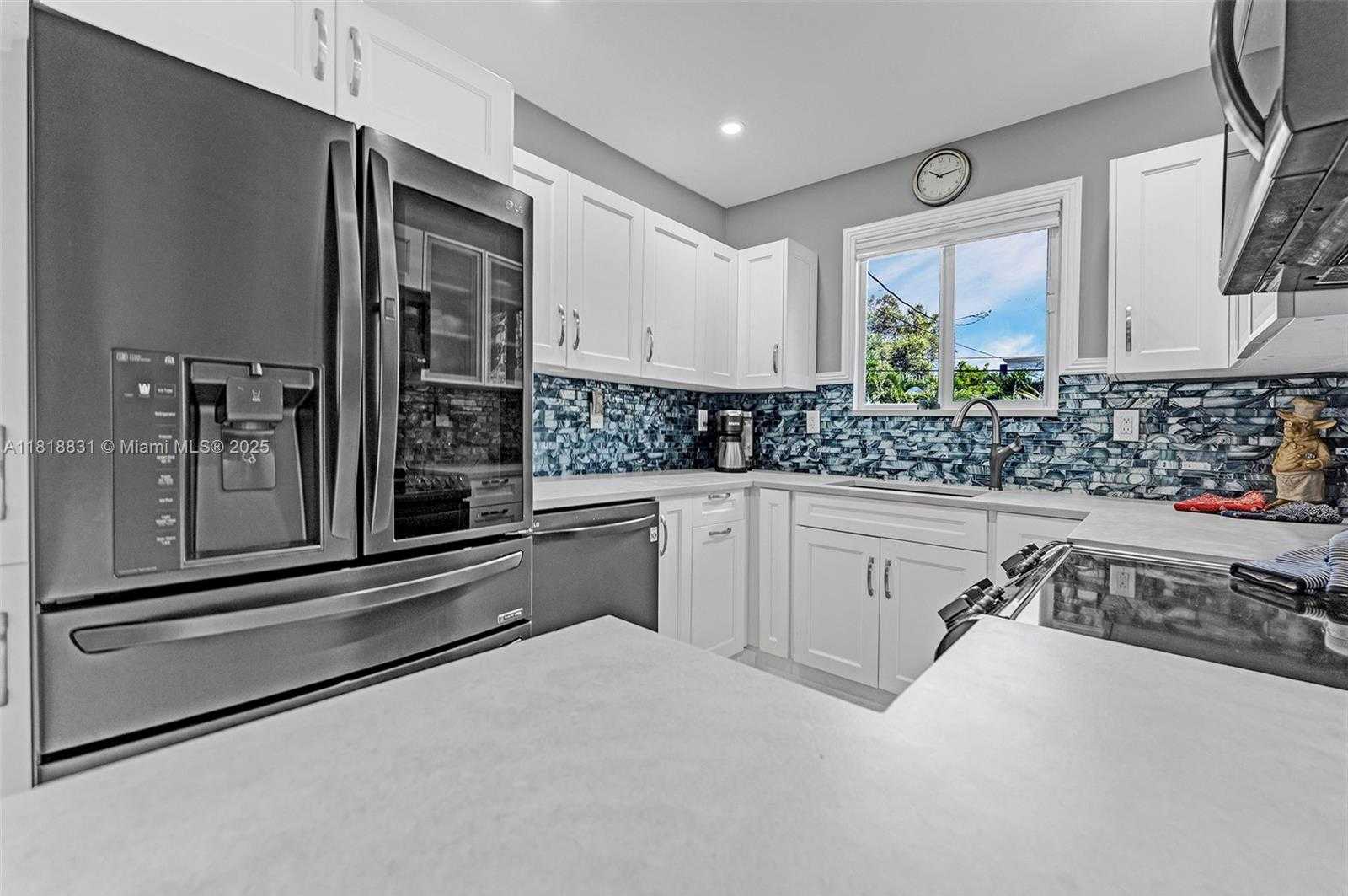 Small Image of 801 SOUTH EAST 7TH ST, Fort Lauderdale Number 11