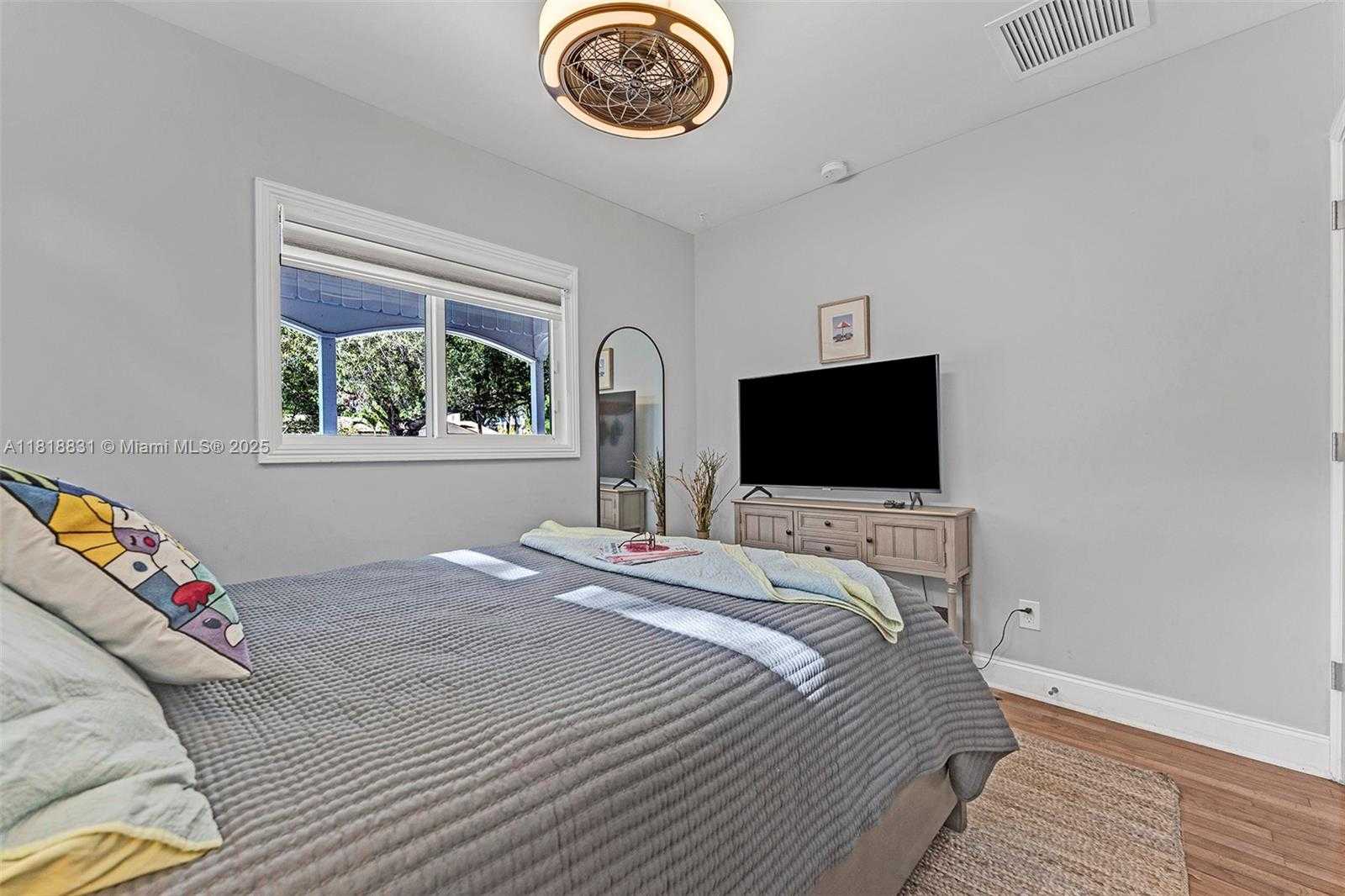 Small Image of 801 SOUTH EAST 7TH ST, Fort Lauderdale Number 19