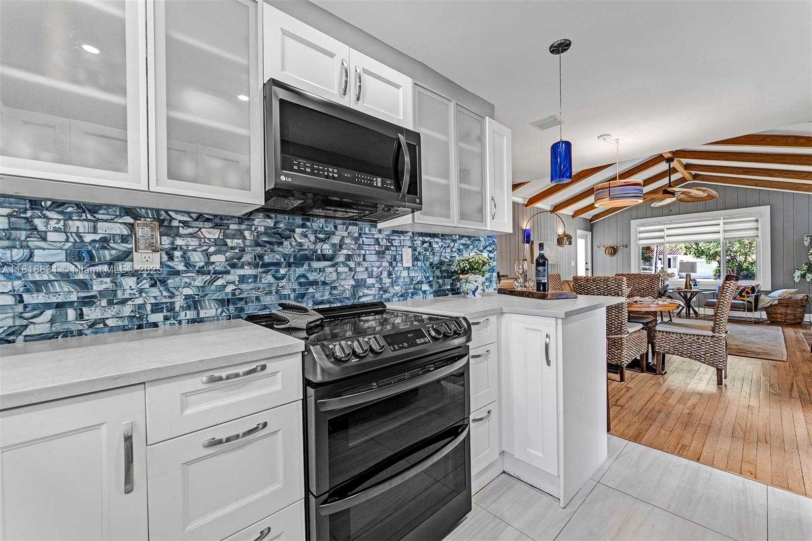 Small Image of 801 SOUTH EAST 7TH ST, Fort Lauderdale Number 7