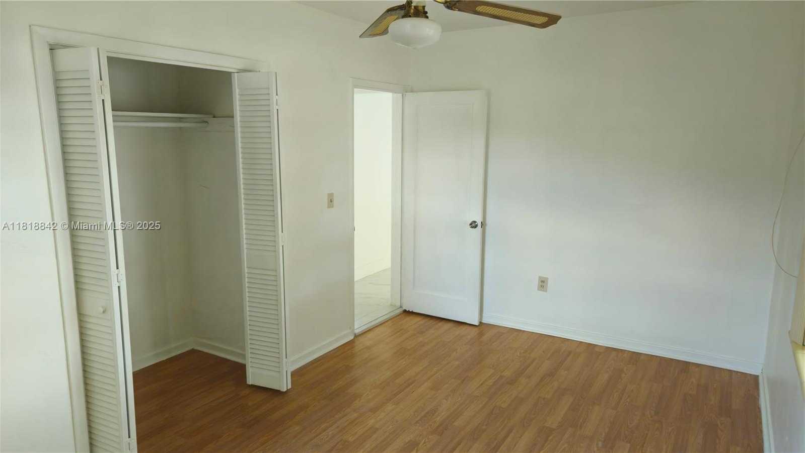 Small Image of 130 WEST 60TH ST, Hialeah Number 13