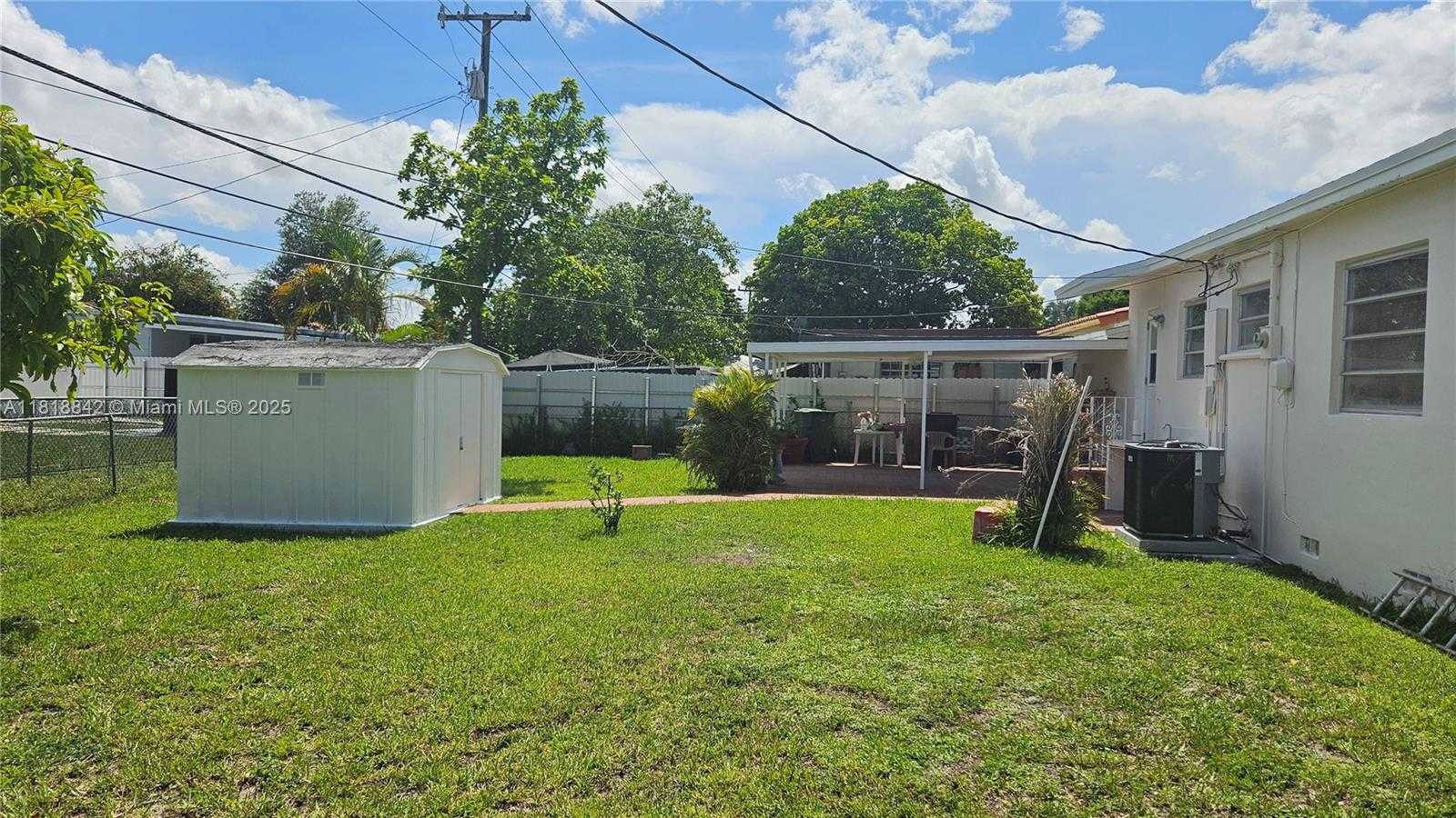 Small Image of 130 WEST 60TH ST, Hialeah Number 22